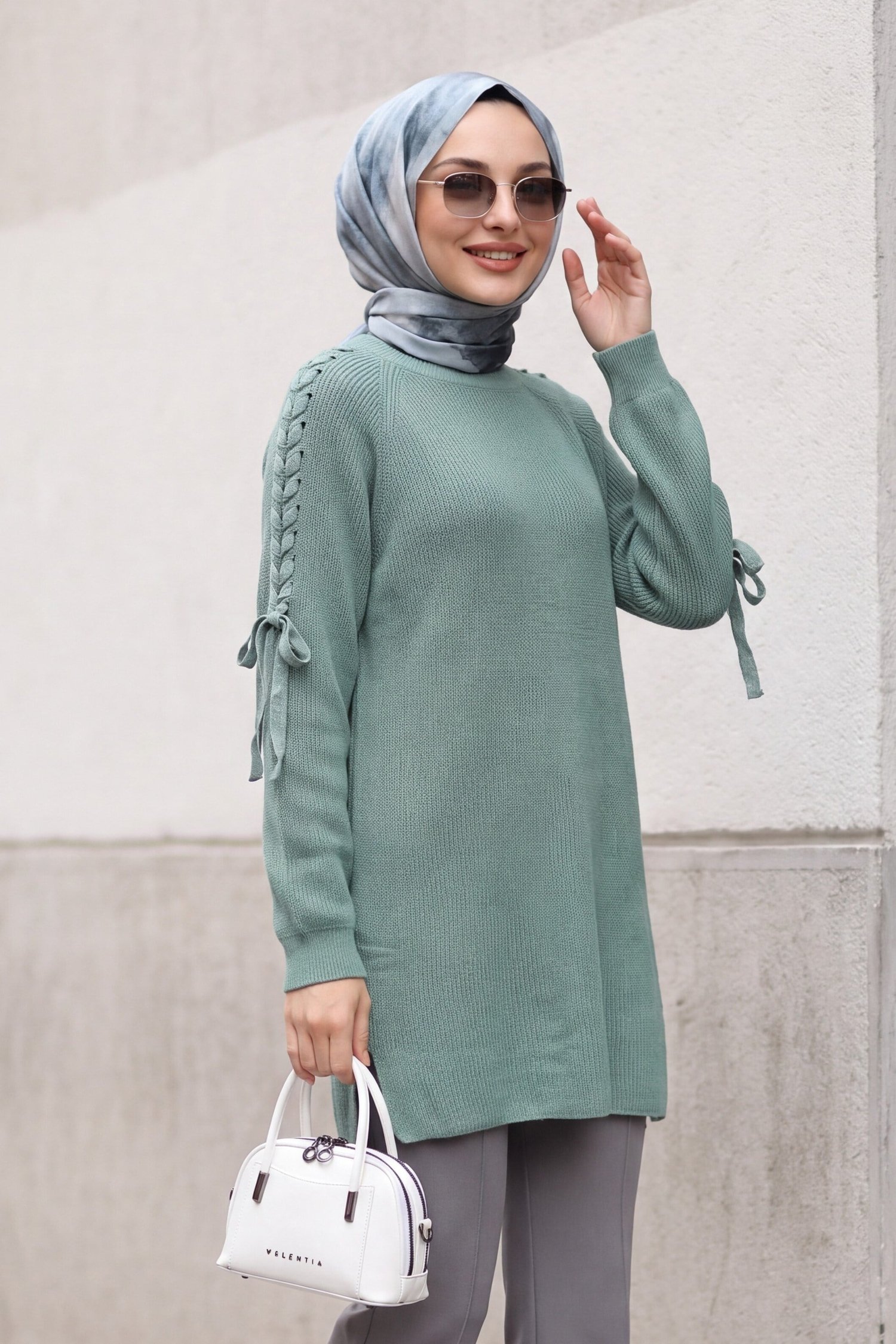Omuzu Saç Örgülü Salaş Triko Tunik  -Mint