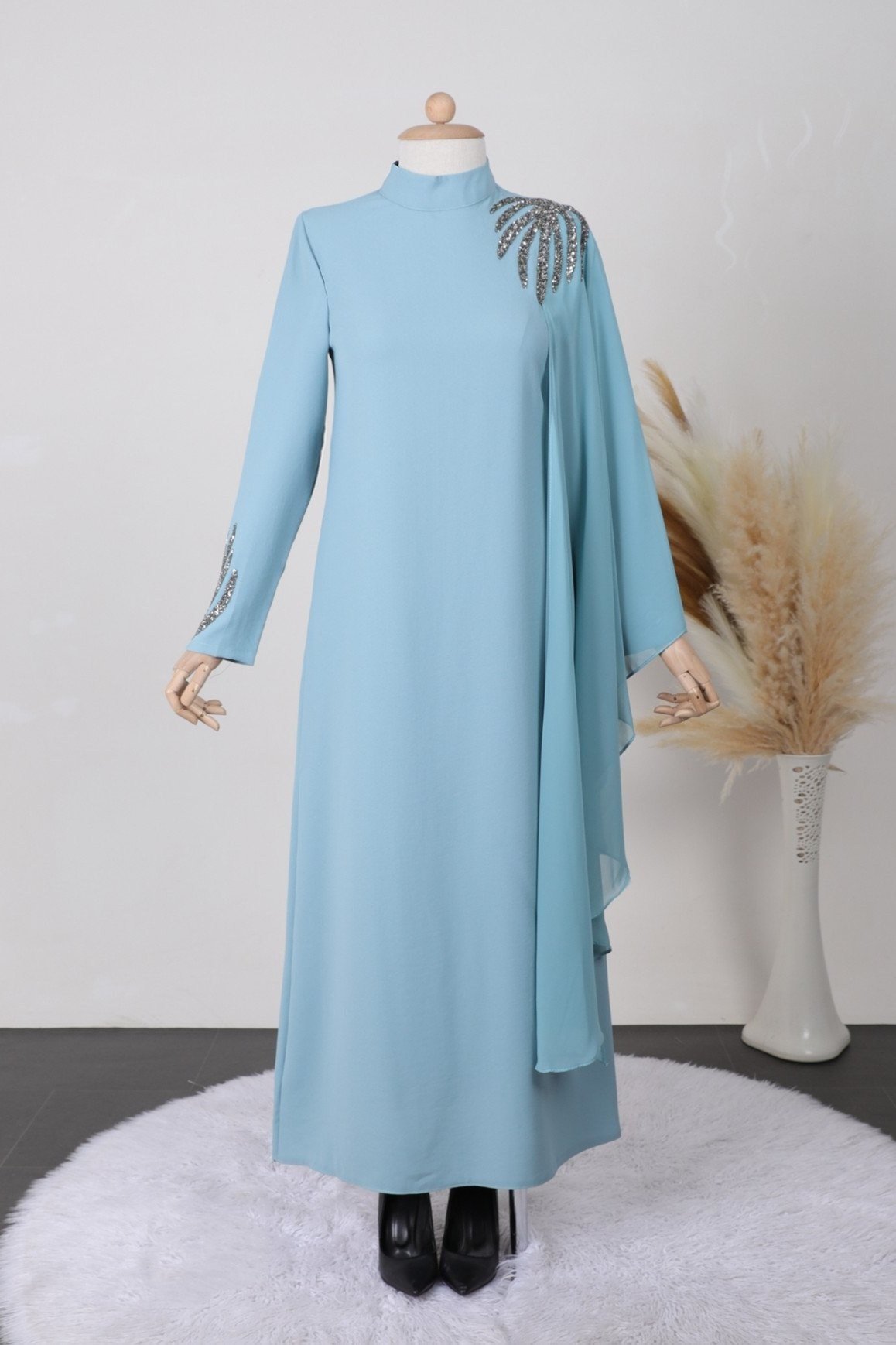 Omuzu ve Kolu Taşlı Şifon Detaylı Krep Elbise -Mint