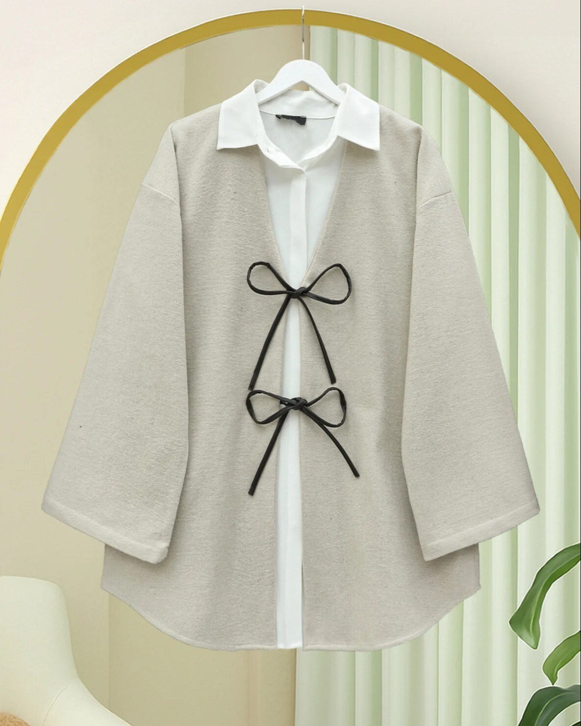 Önü Bağcıklı Oval Kesim Kaşe Kimono     -Taş
