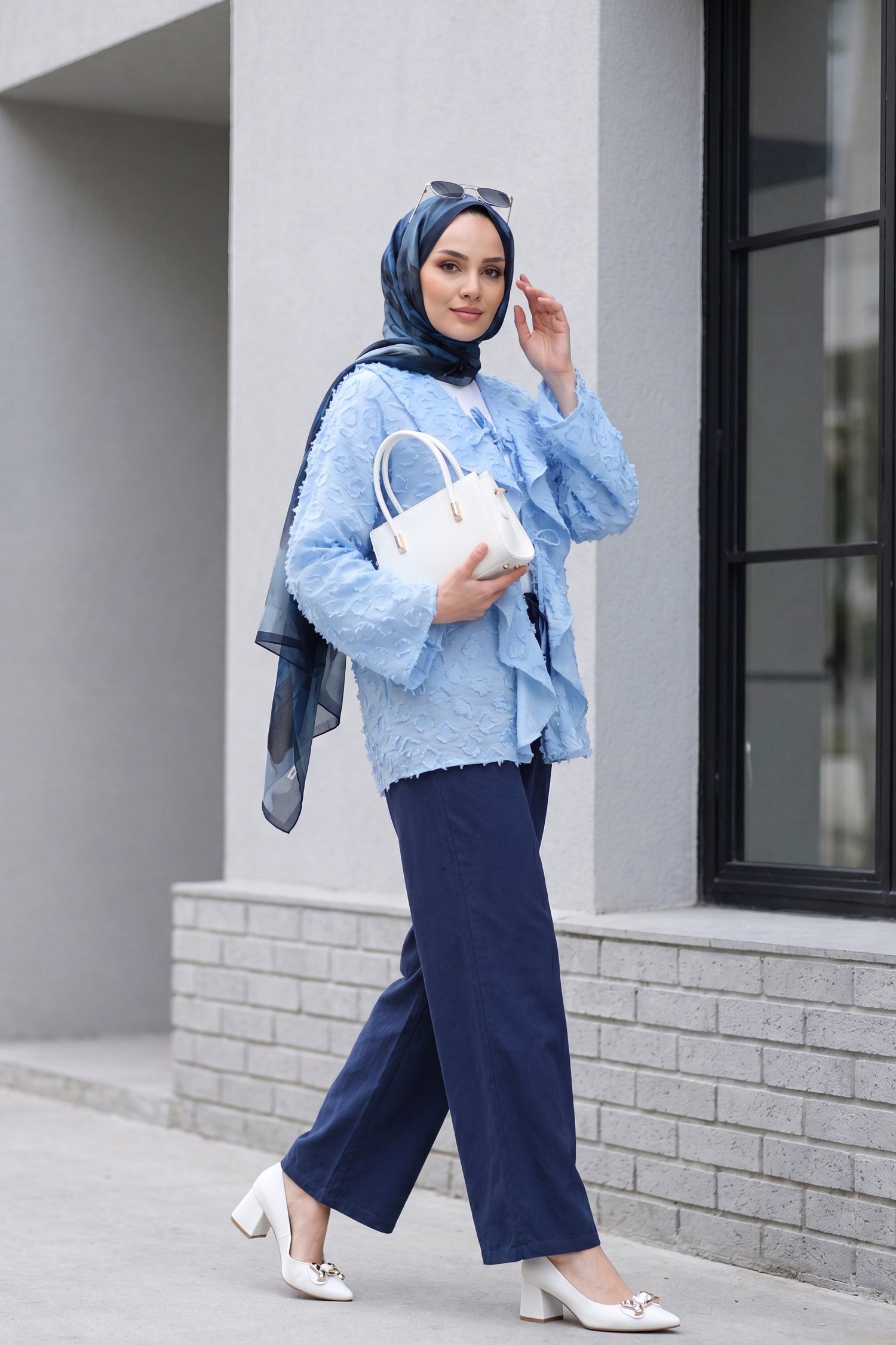 Önü Bağlamalı Fırfırlı Püsküllü Jakar Kimono  -Açık Mavi
