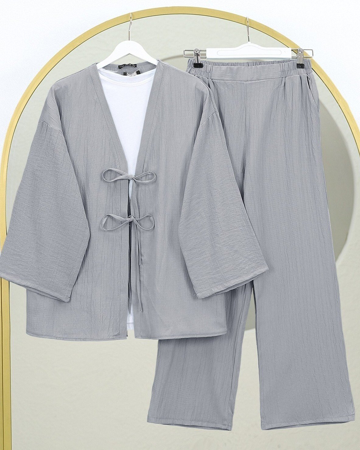 Önü Çift Bağcıklı Pantolonlu Krınkıl Takım  -Gri