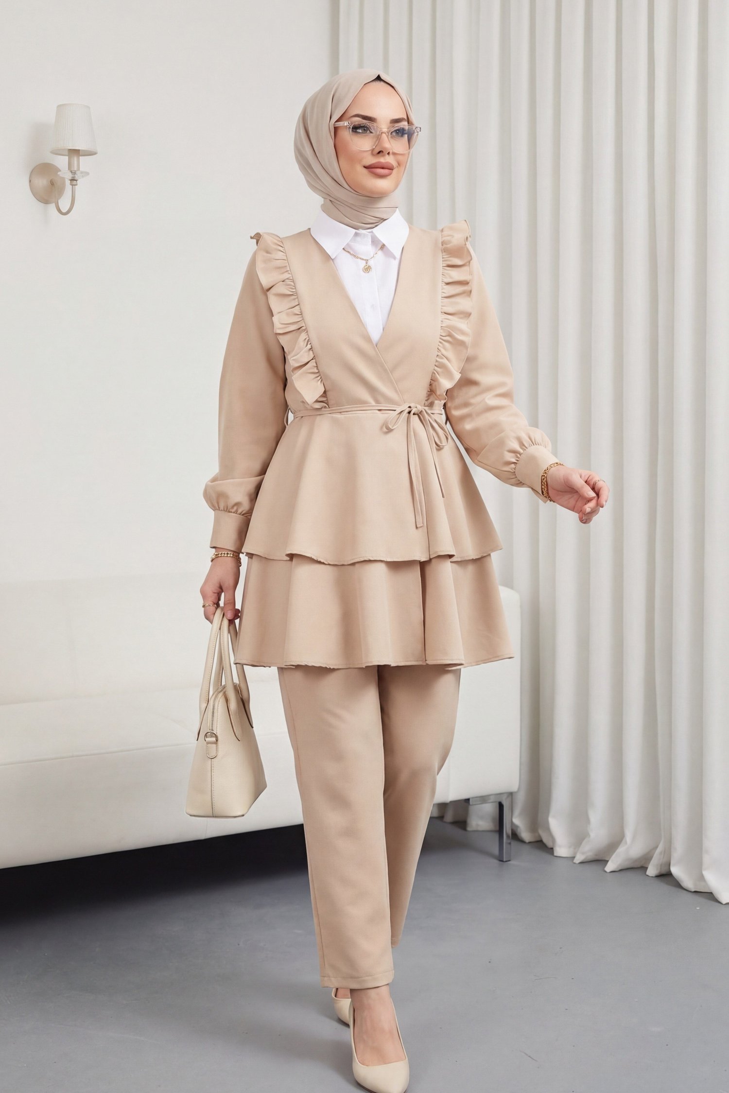 Önü Fırfırlı Bağcıklı Eteği Katlı Pantolonlu Kimono Takım -Bej