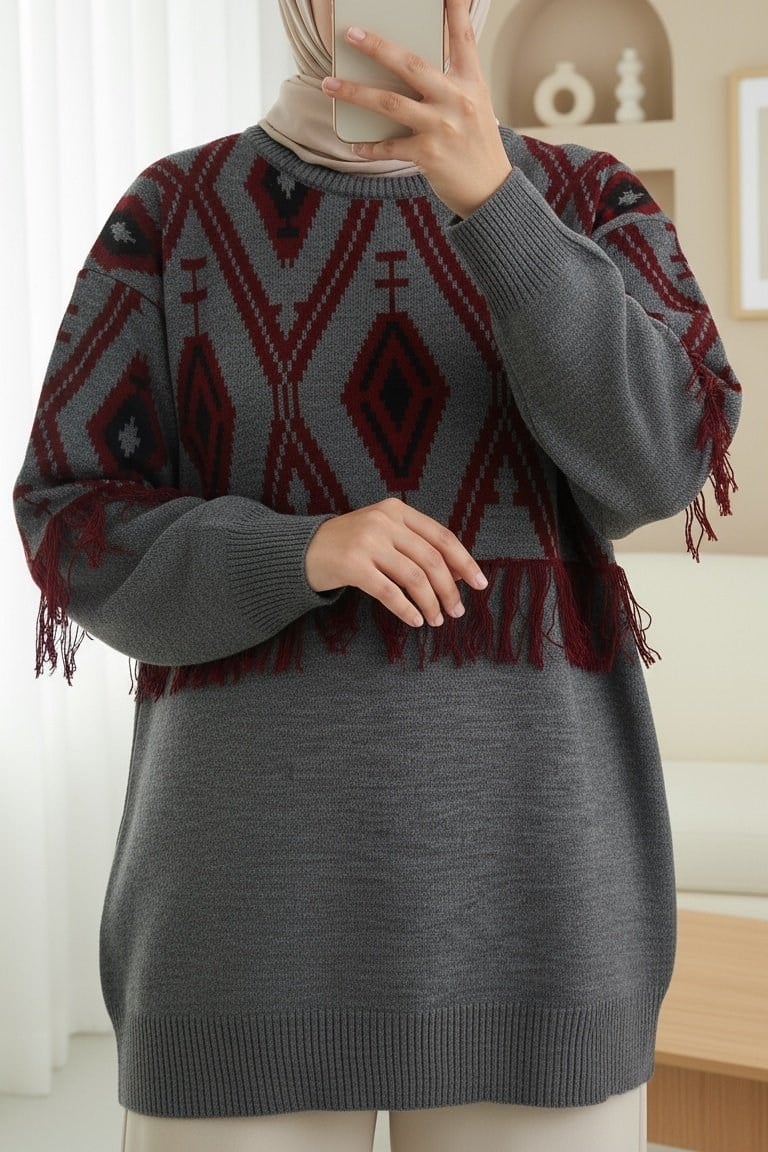 Önü Ve Kolu Saçaklı Piksel Desen Triko Takım -Füme