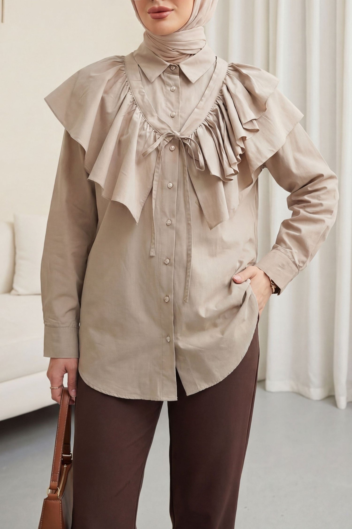 Pelerin Detaylı Düğmeli Oval Kesim Poplin Tunik -Taş rengi