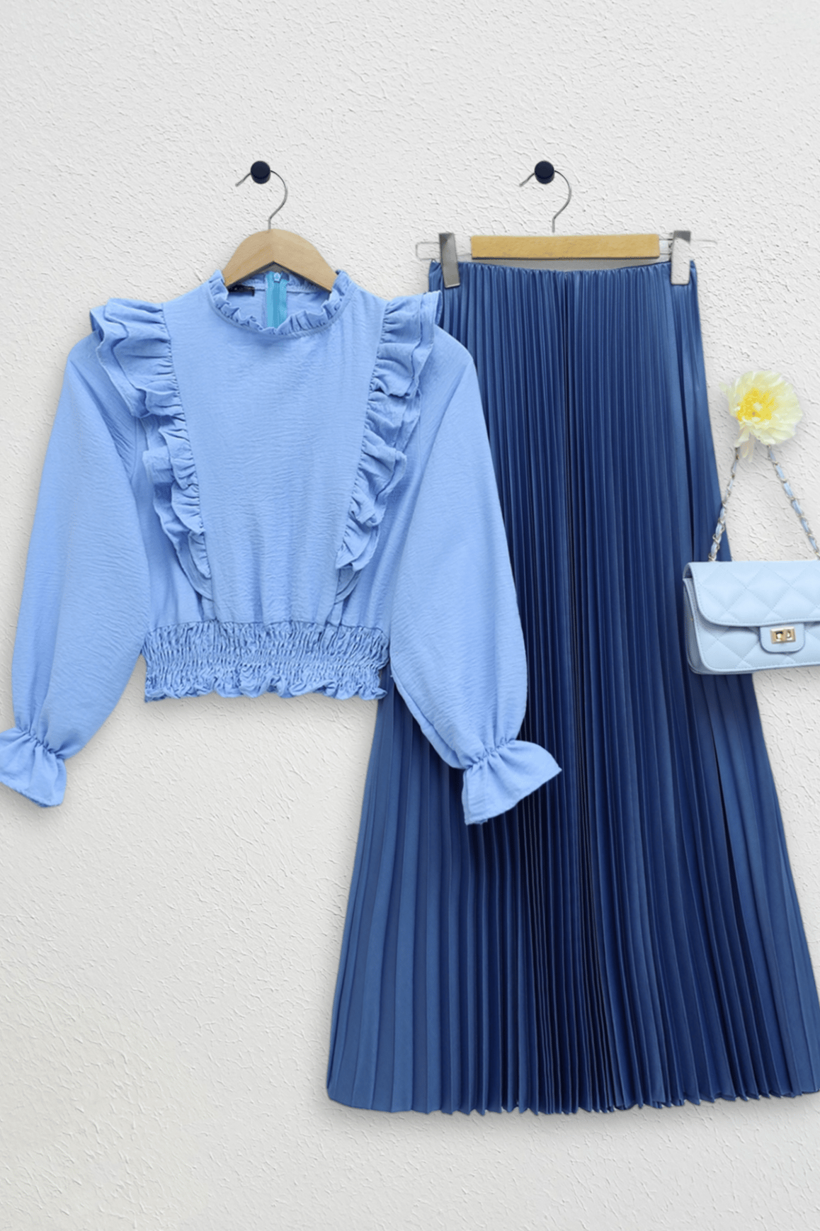 Robadan Fırfırlı Beli Büzgülü Ayrobin Bluz -Bebe Mavi