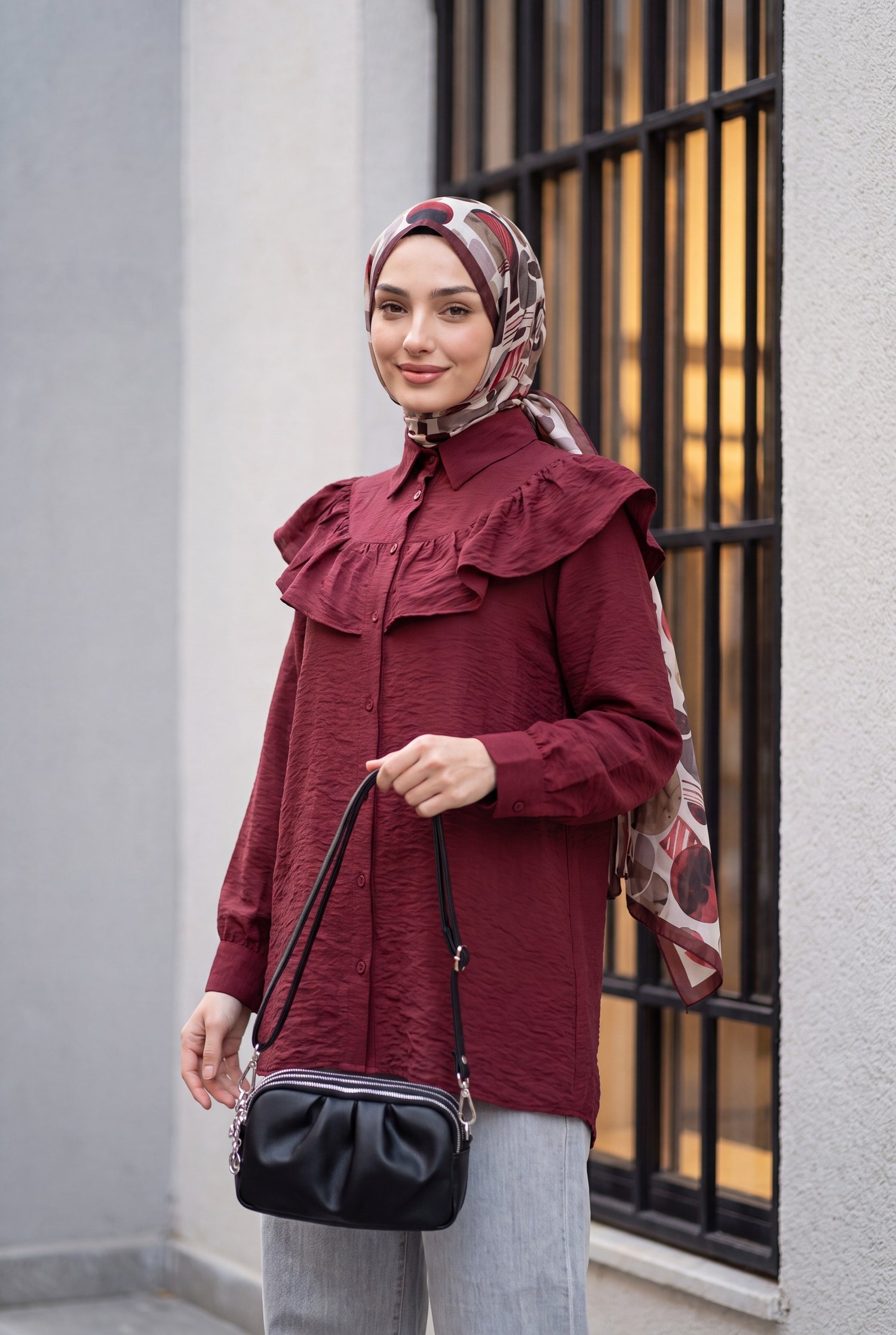 Robadan Fırfırlı Düğmeli Rayon Tunik -Bordo
