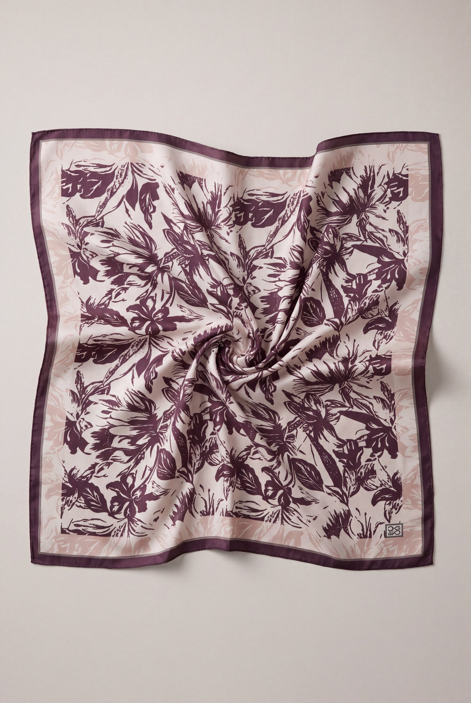 Sakura Çiçeği Desenli Soft Eşarp -Mürdüm
