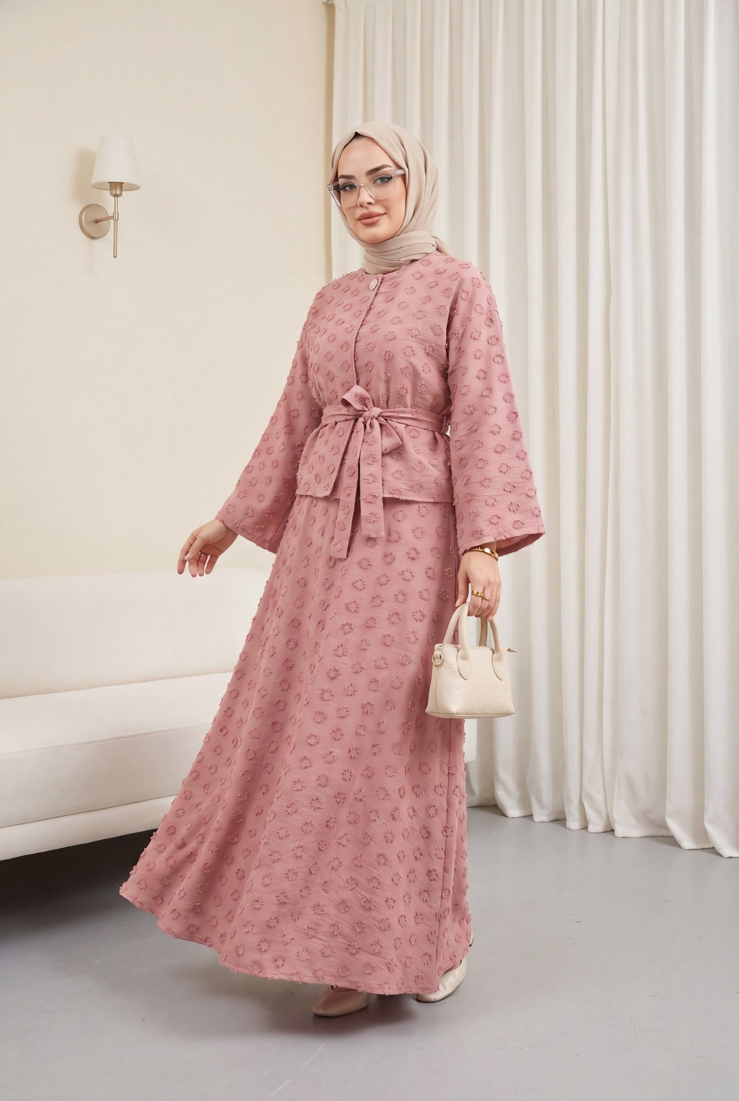 Tek Düğmeli Kabartma Nakışlı Bağlamalı Vual Krep Takım -Pembe