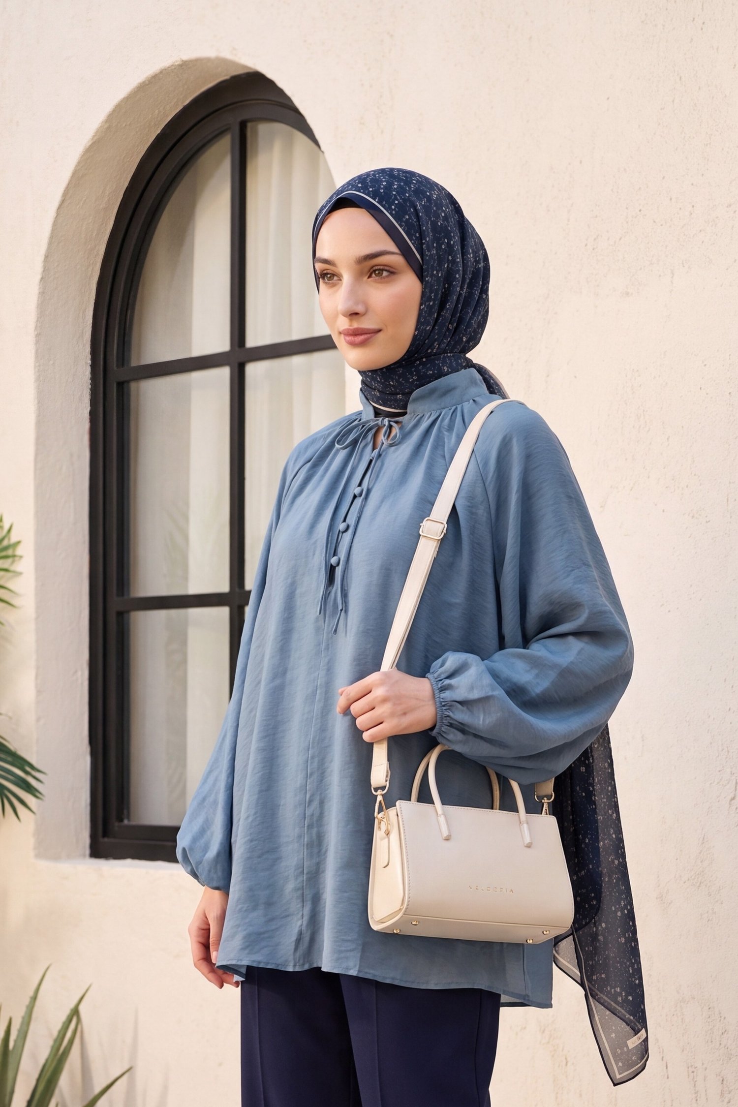Yakası Bağlamalı Yarım Düğmeli Astarlı Oversize Tül Vual Bluz -Petrol
