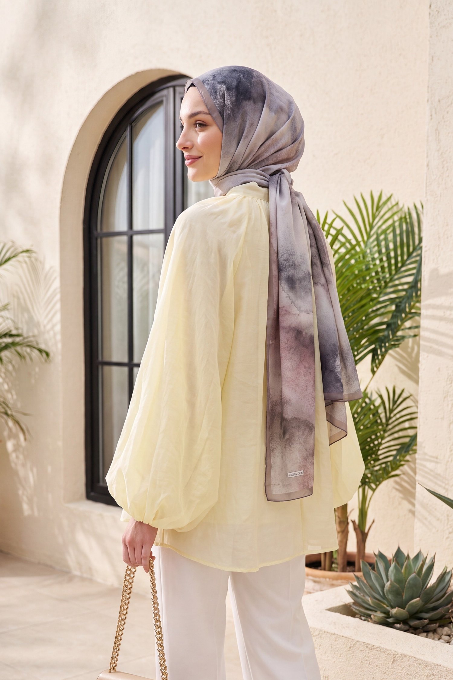 Yakası Bağlamalı Yarım Düğmeli Astarlı Oversize Tül Vual Bluz -Açık Sarı