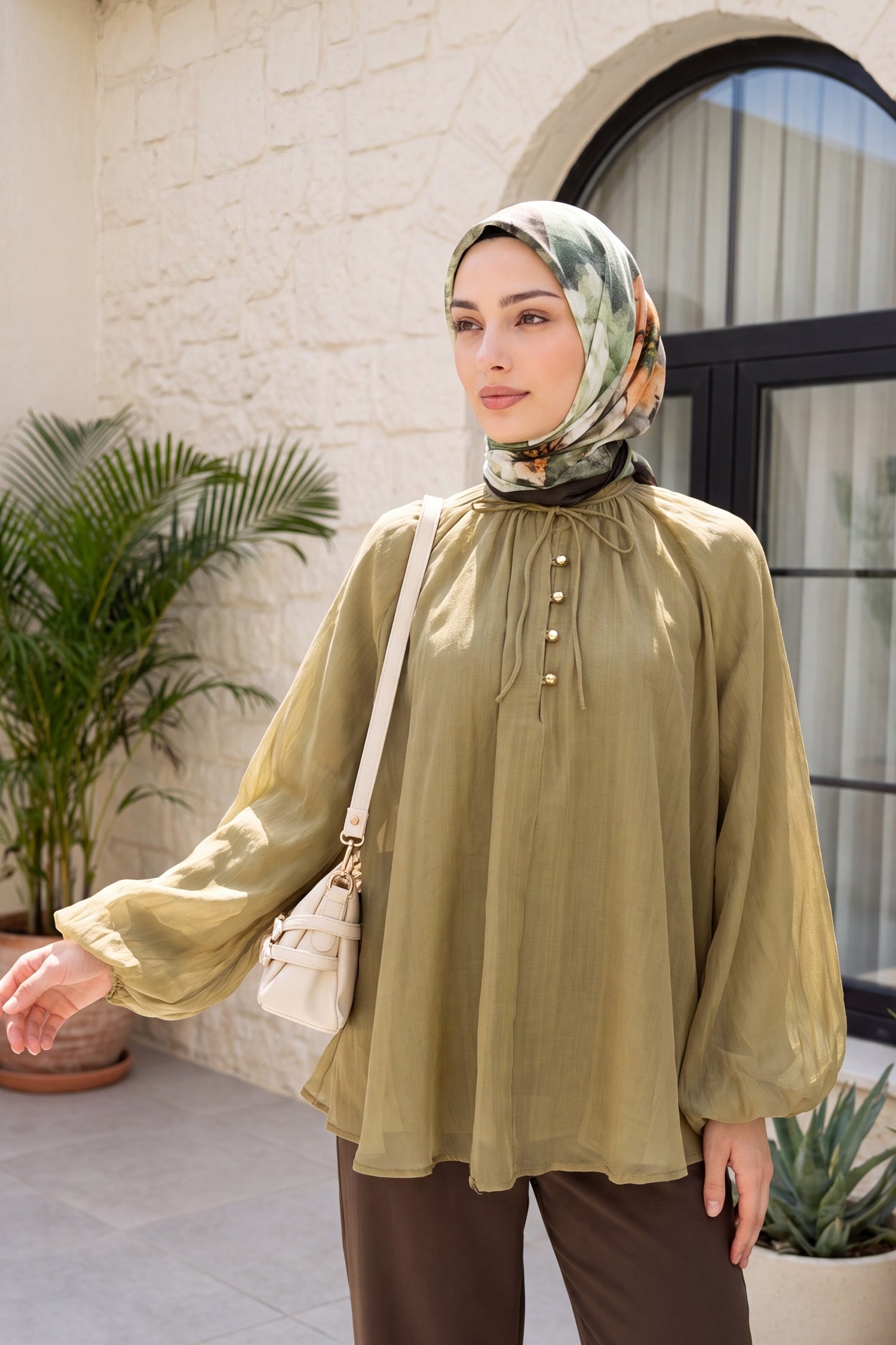 Yakası Bağlamalı Yarım Düğmeli Astarlı Oversize Tül Vual Bluz -Yağ Yeşili