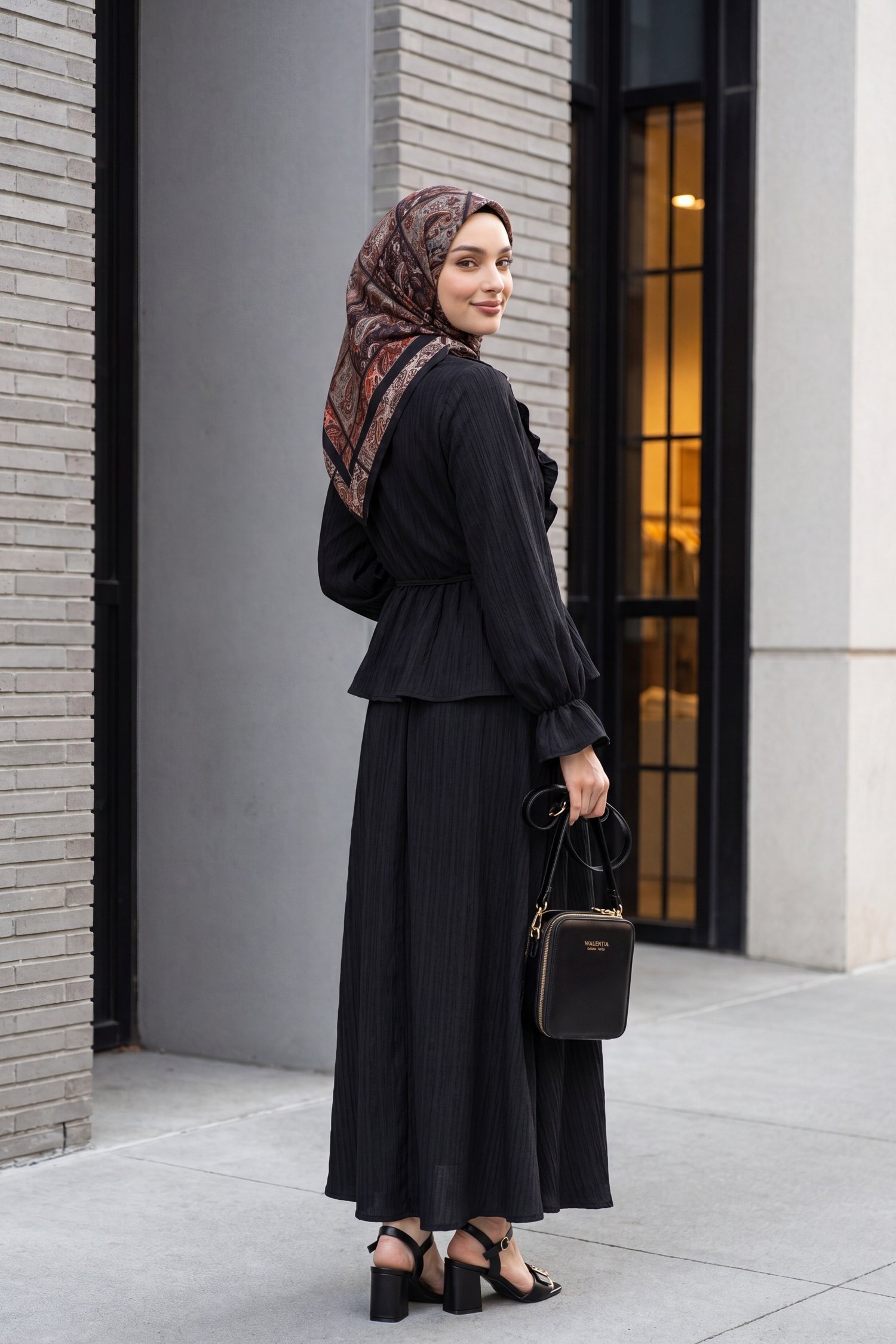 Yakası Fırfırlı Önü Bağlamalı Etekli Kimono Takım  -Siyah