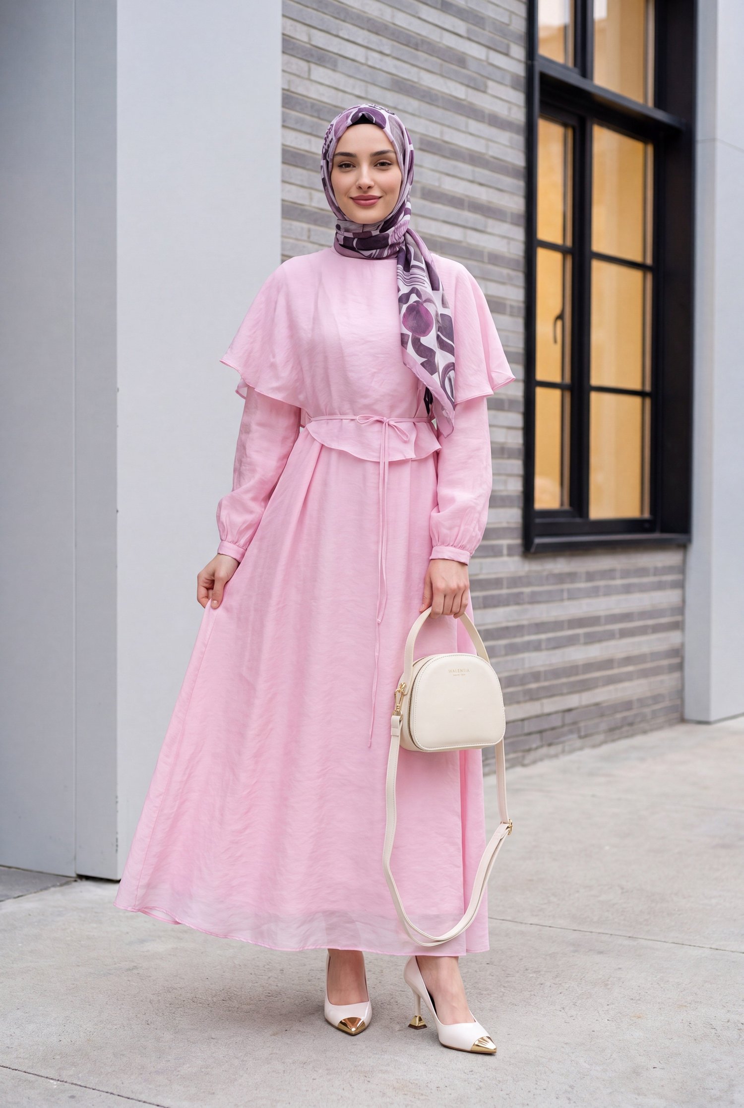 Yakası Pelerin Detaylı Astarlı Kemerli Tül Modal Elbise -Pembe