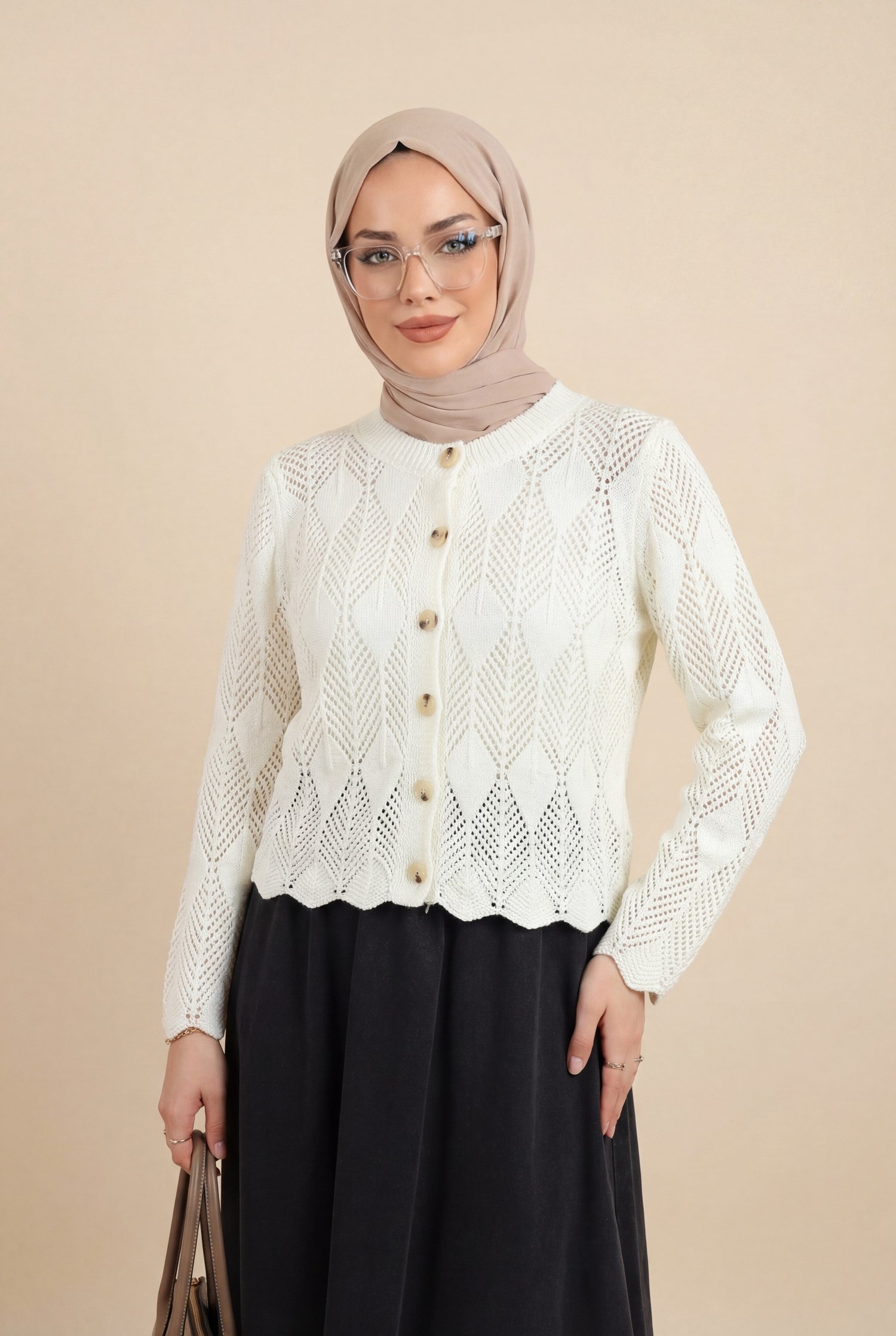 Yaprak Desenli Ajurlu Triko Hırka -Beyaz
