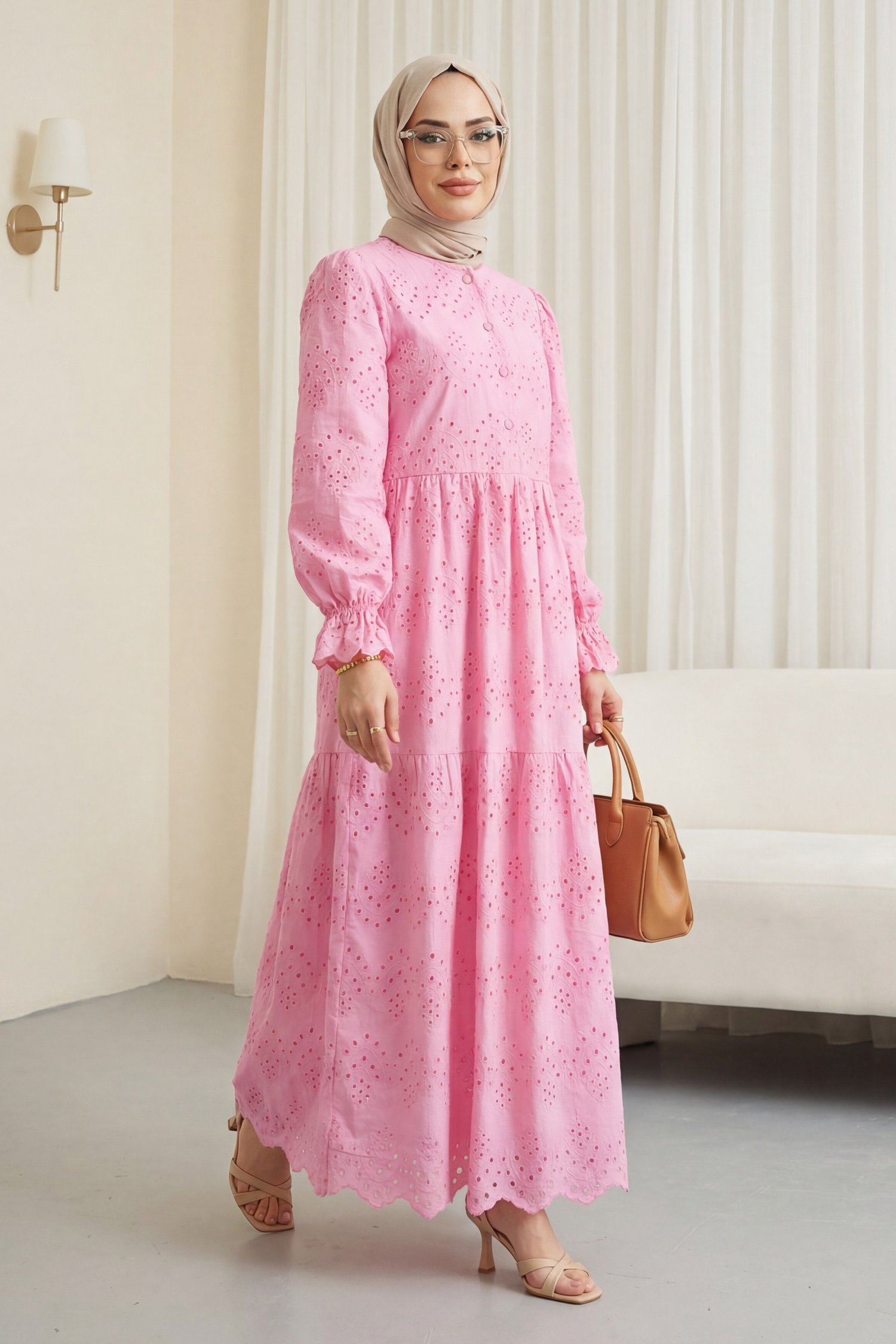 Yarım Düğmeli Dantel Detaylı Robadan Elbise -Pembe