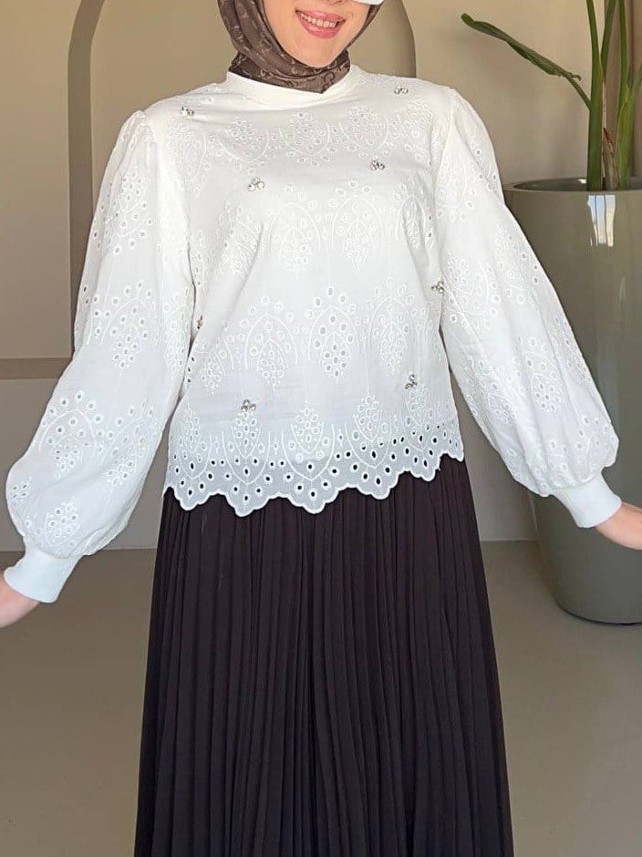 Yuvarlak Yaka Taşlı Astarlı Tunik -Beyaz