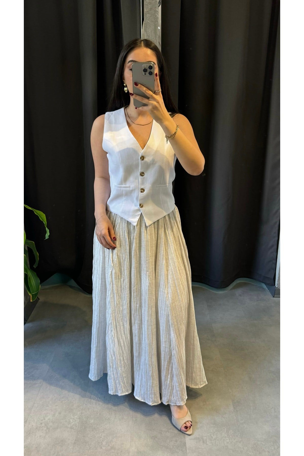 Bej Beli Lastikli Gofre Etek