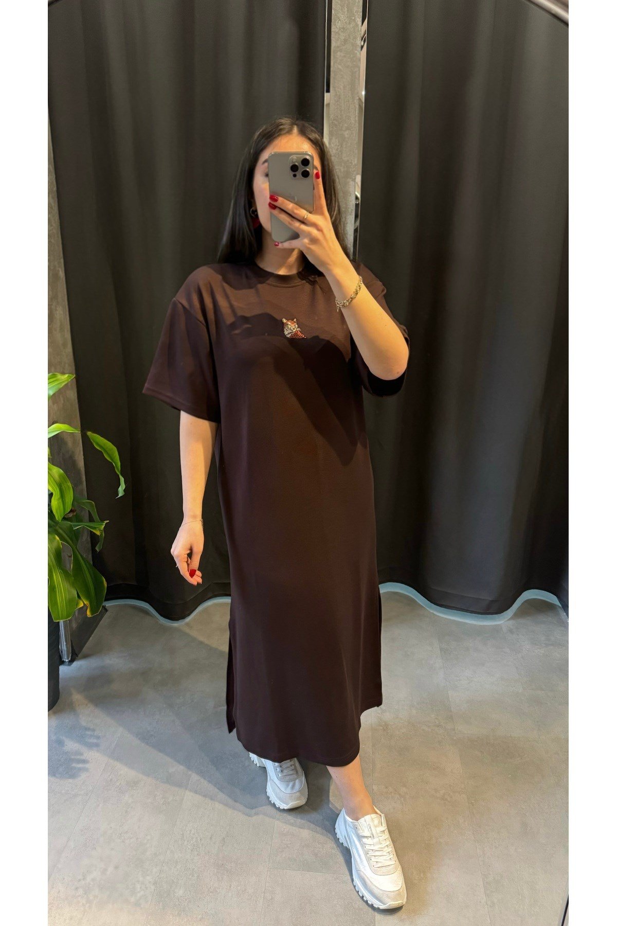 Kahverengi Midi T-Shirt Elbise