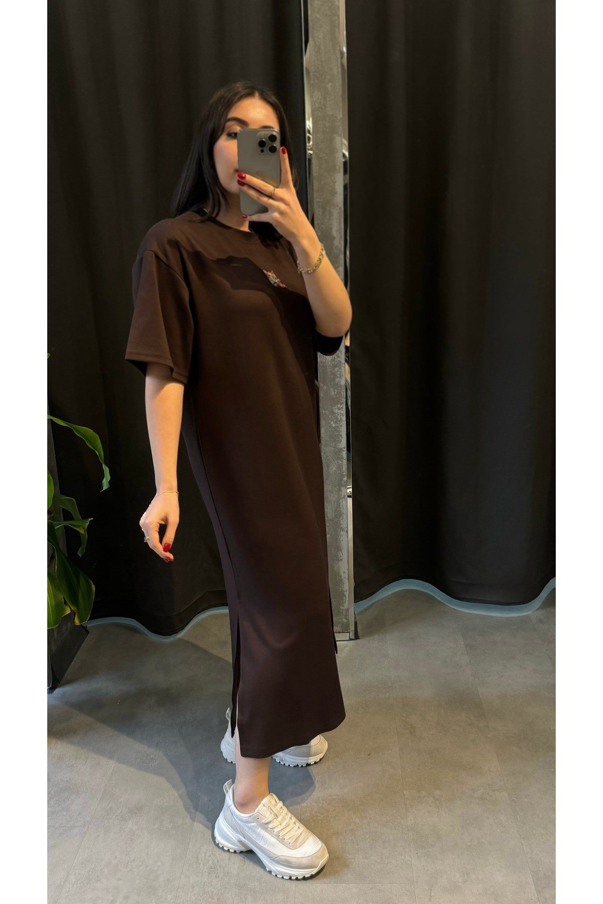 Kahverengi Midi T-Shirt Elbise
