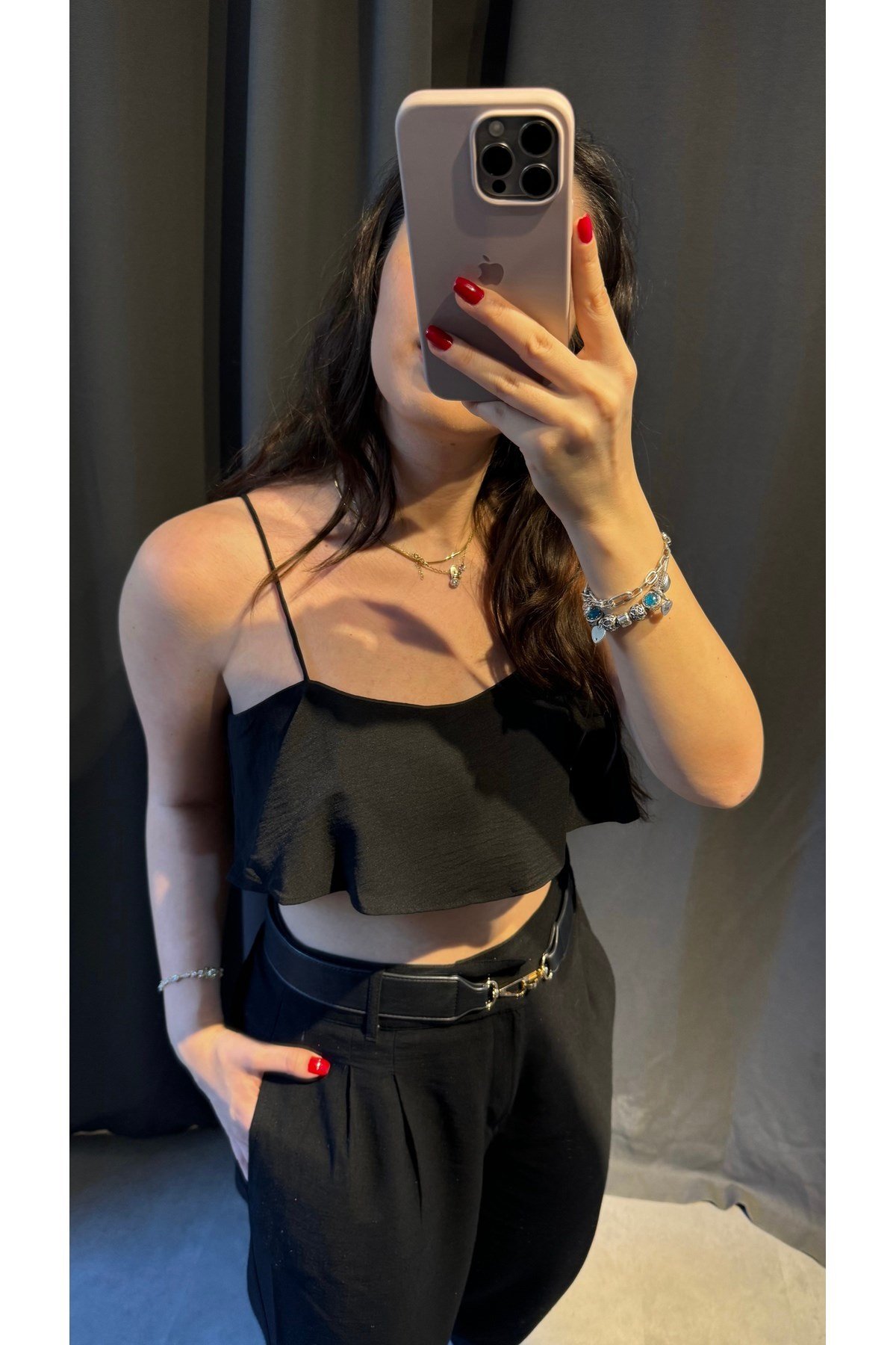 Volanlı Askılı Crop