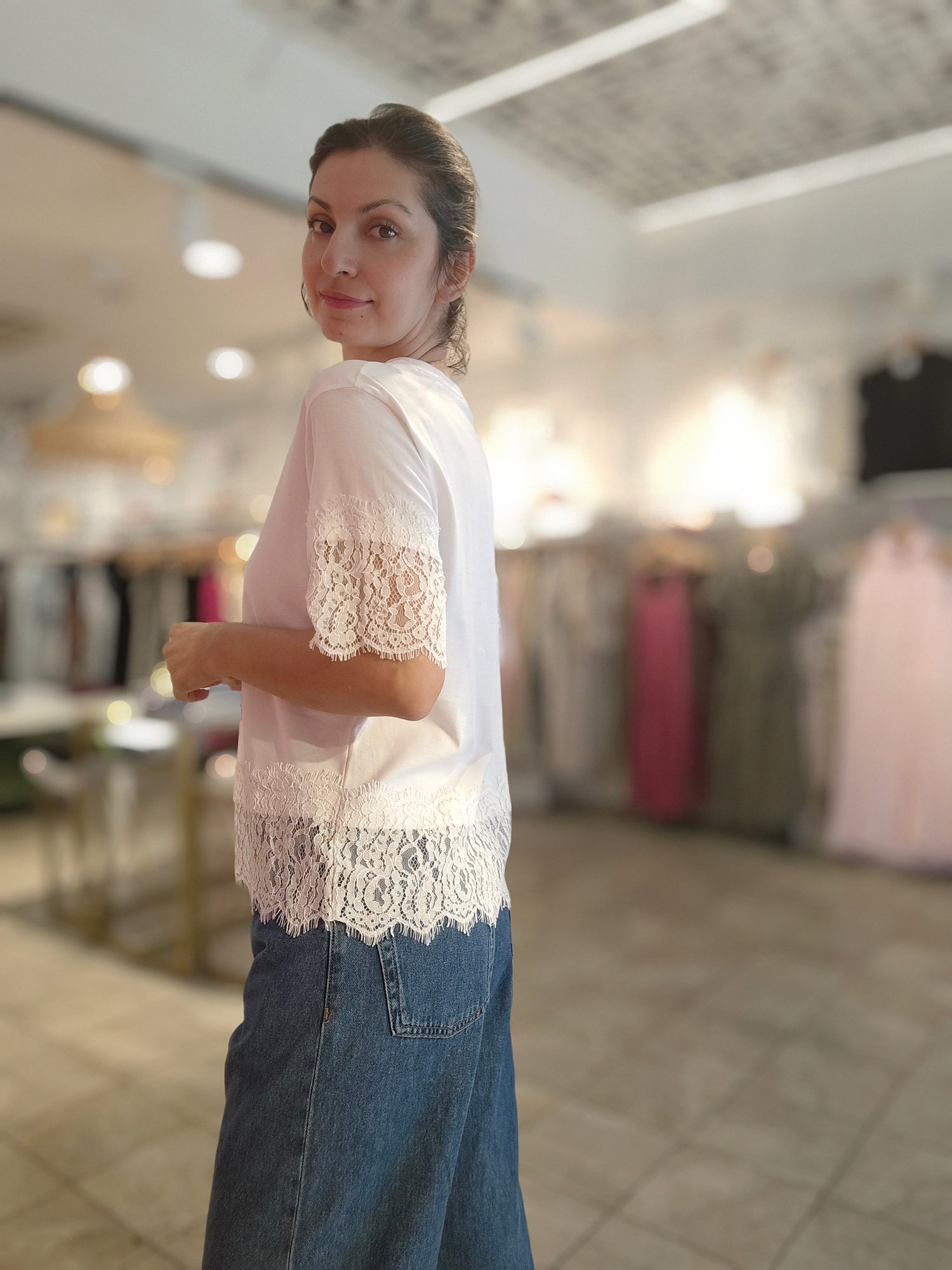 Dantel Detaylı Tshirt
