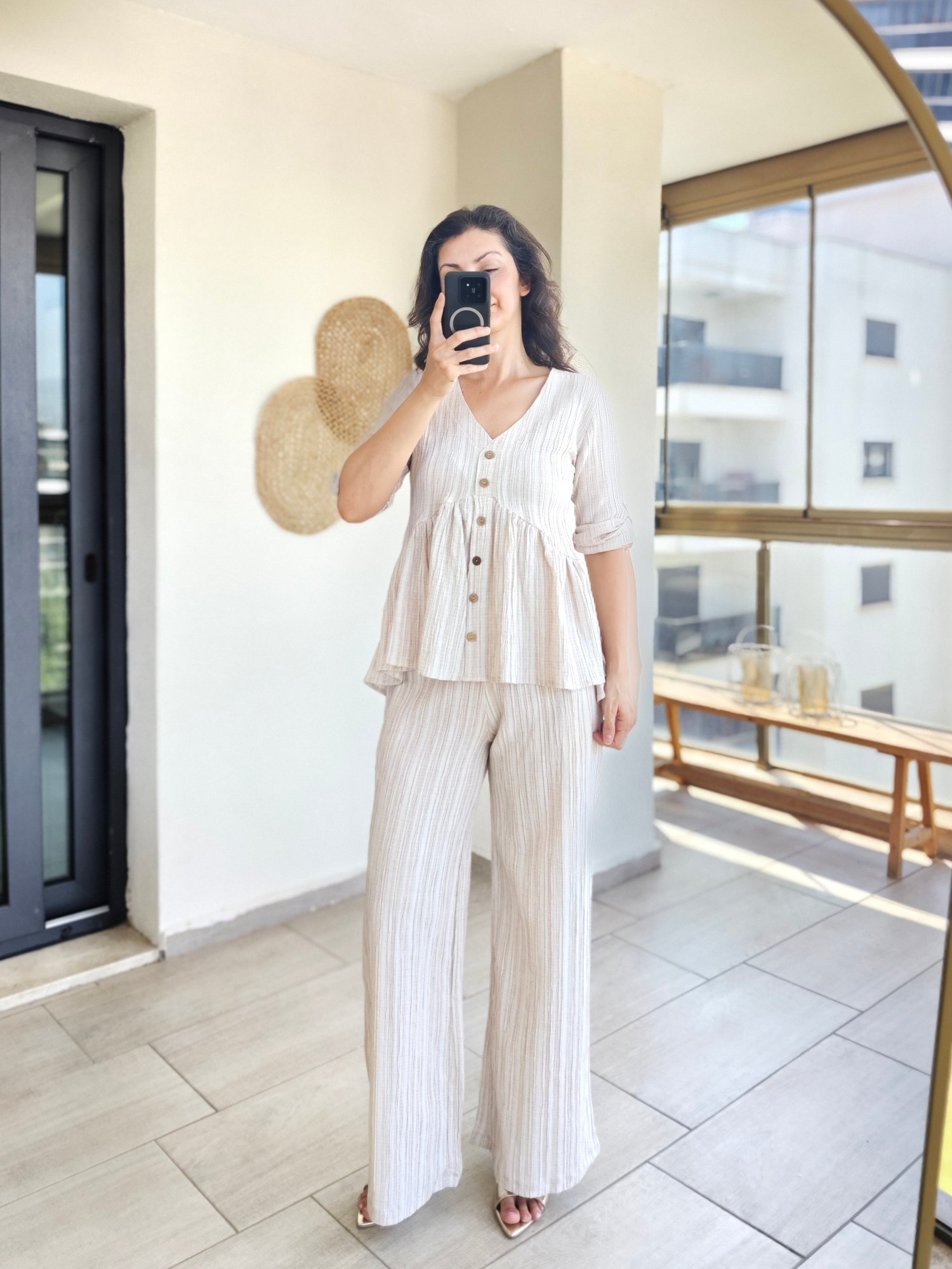 Düğme Detaylı Bluz