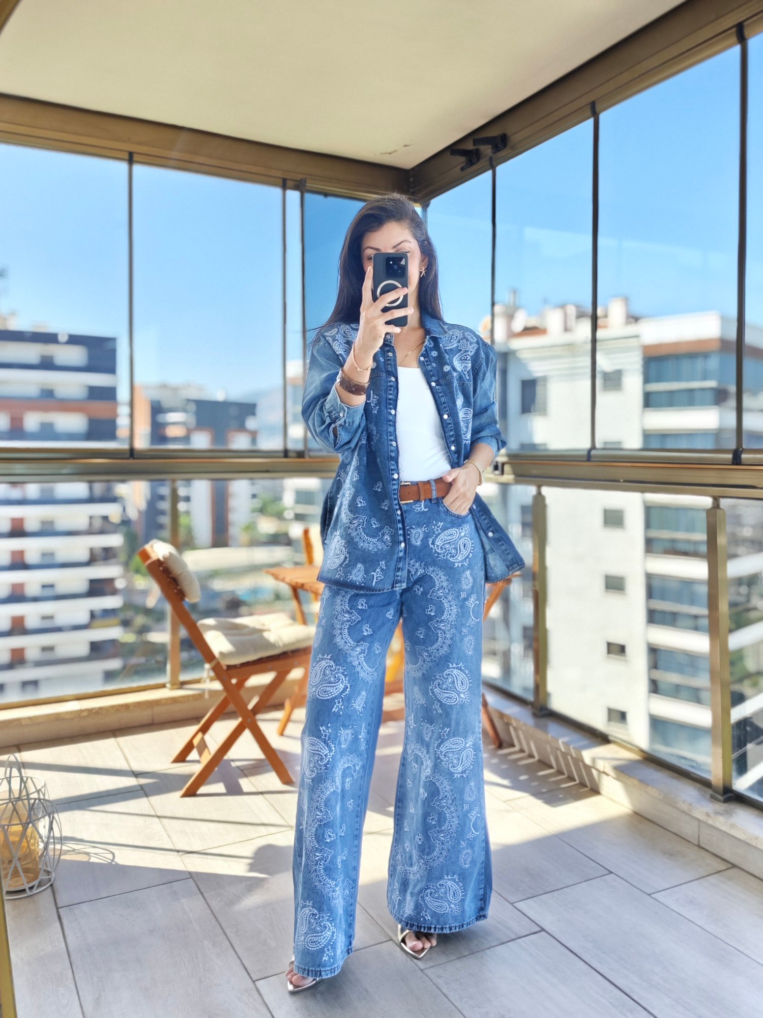Marka Model Nakışlı Jean Takım