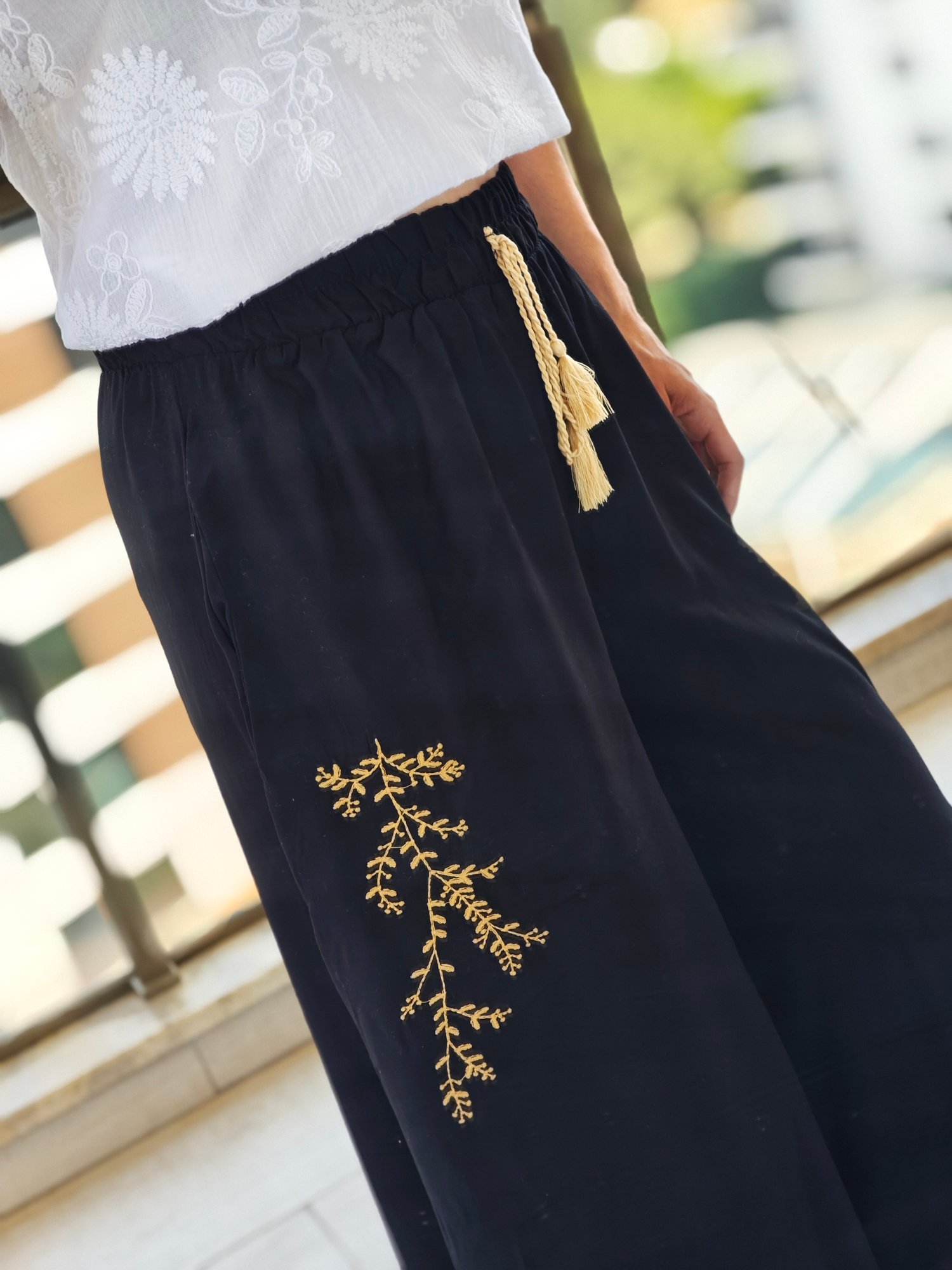 Nakışlı Pantolon Siyah