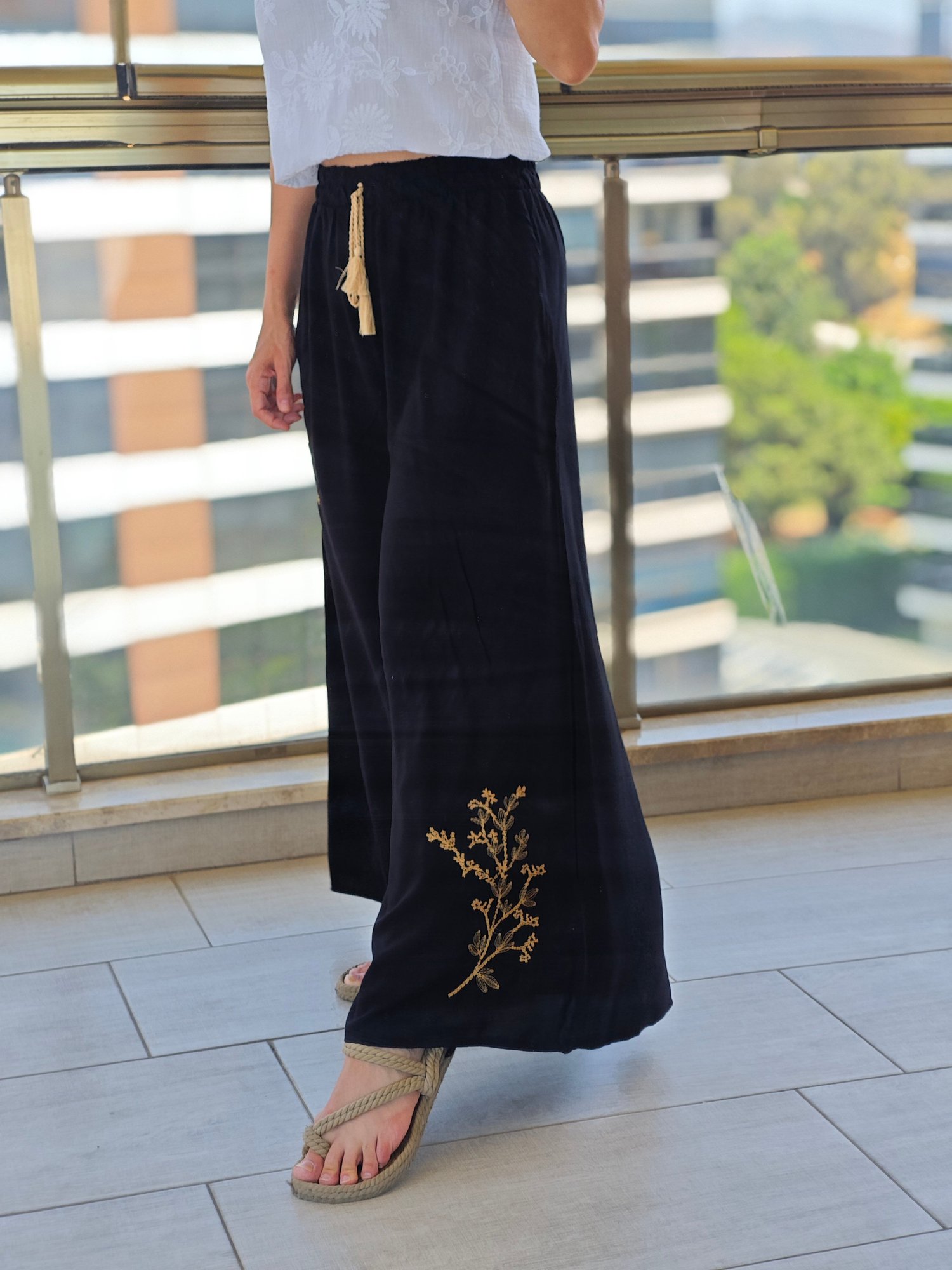 Nakışlı Pantolon Siyah