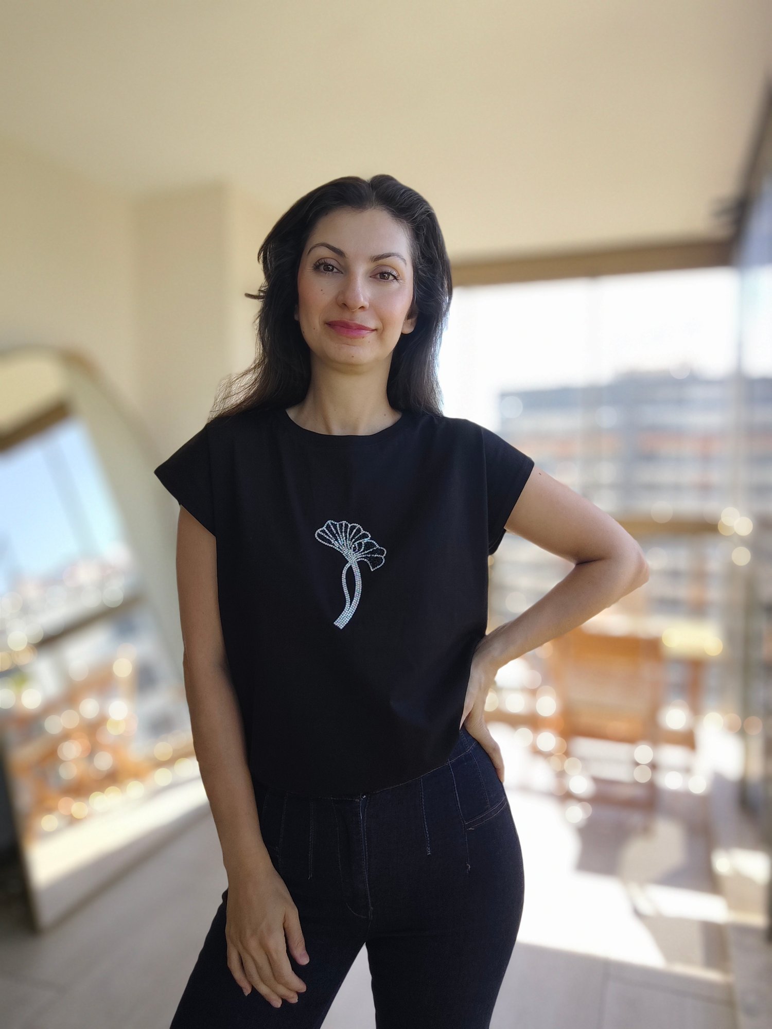 Taş Detaylı Tshirt Siyah