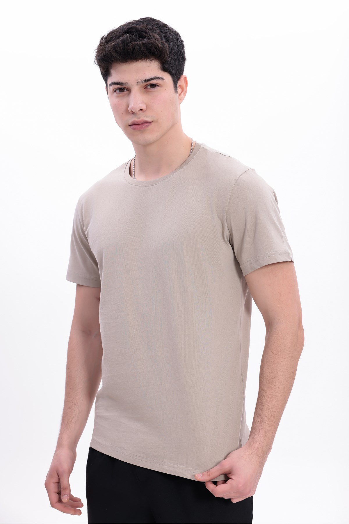 Erkek Krem Basic Tişört – Regular Fit Bisiklet Yaka %100 Pamuk 30/1 Süprem Kumaş Günlük T-Shirt