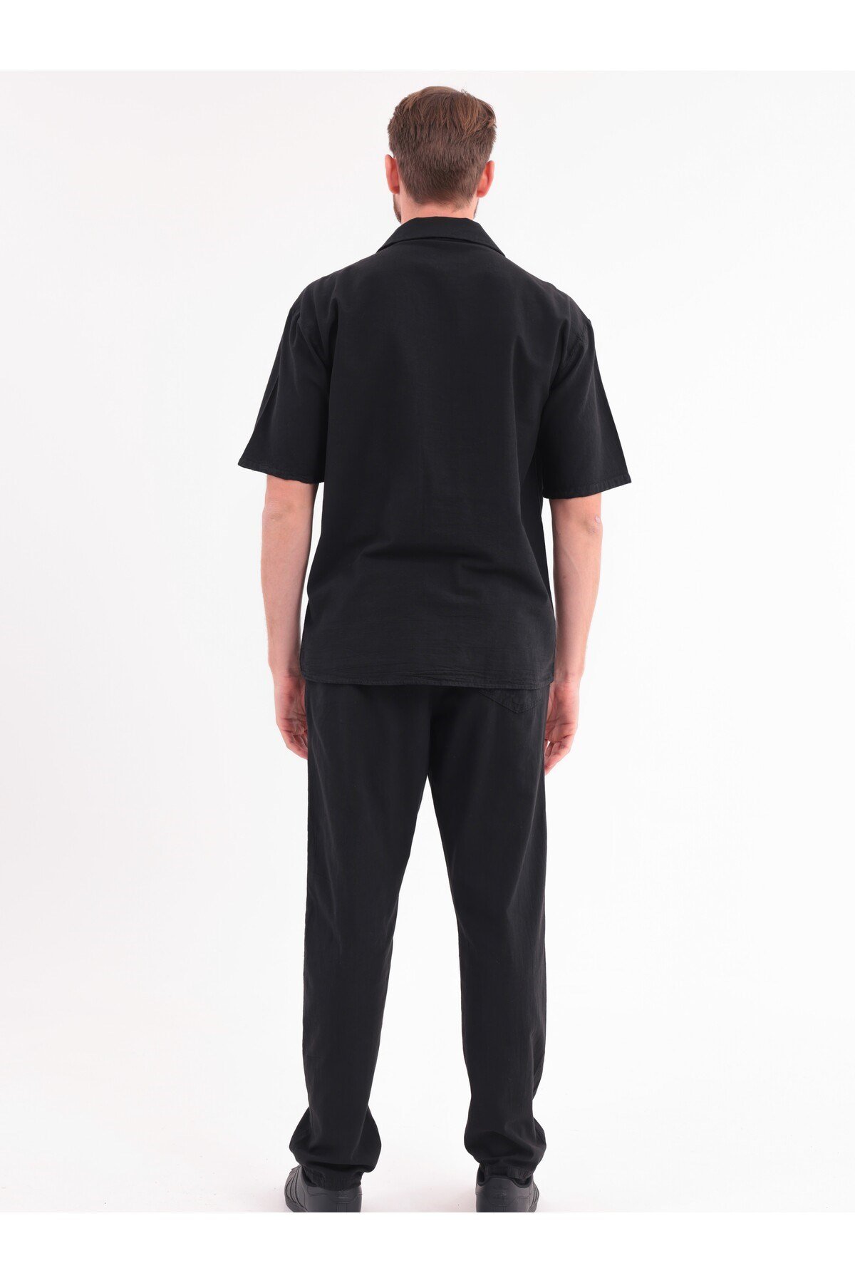 Erkek Siyah Keten Takım Oversize Gömlek & Pantolon 2’li Set Bağcıklı Rahat Yazlık Kombin