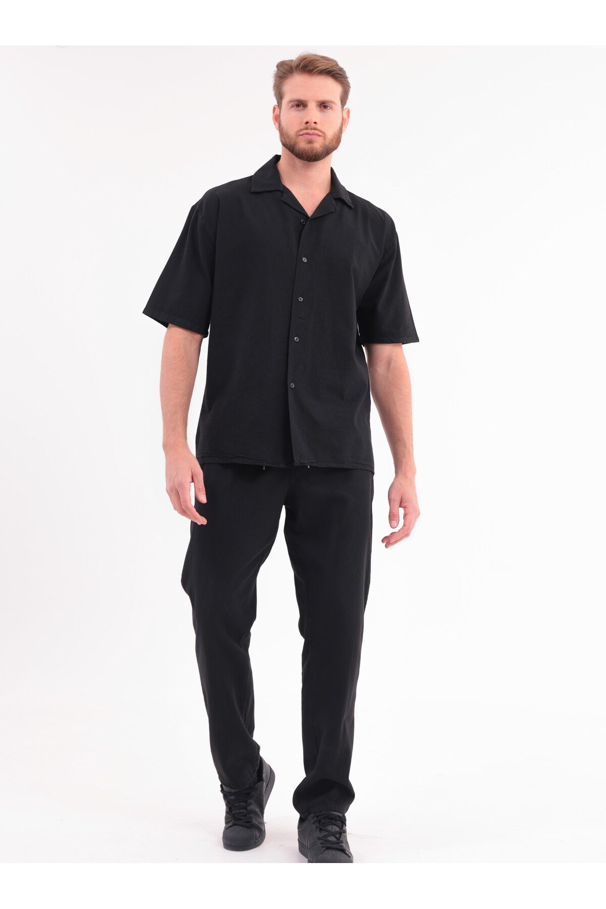 Erkek Siyah Keten Takım Oversize Gömlek & Pantolon 2’li Set Bağcıklı Rahat Yazlık Kombin