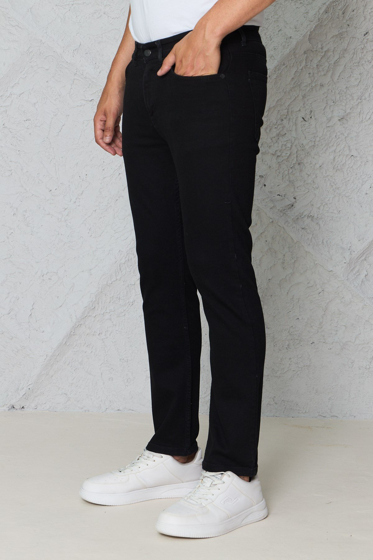 Erkek Siyah Regular Fit Rahat Kesim Denim Zift Mavi Jeans