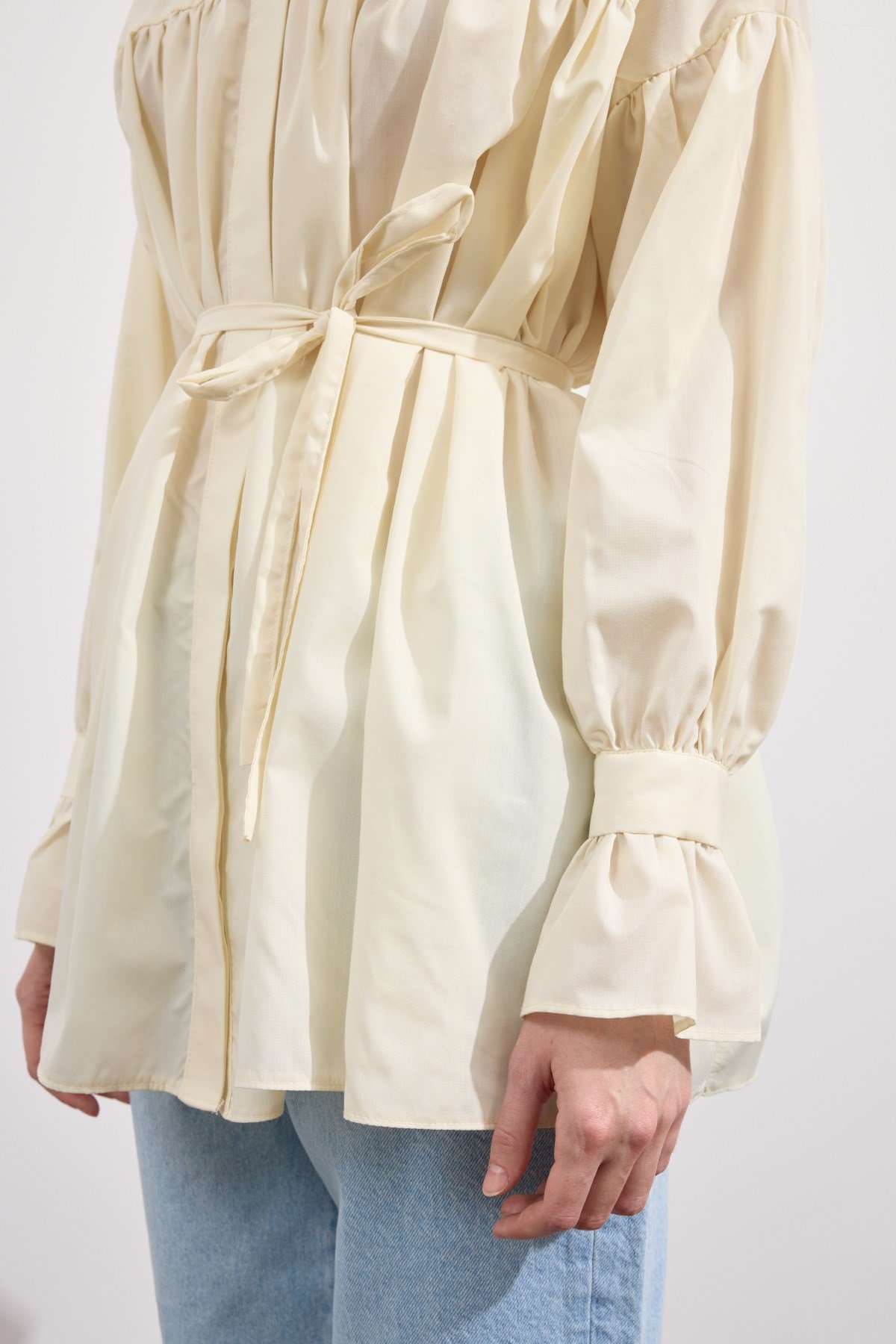 buzgulu-poplin-gomlek-soft-sari-91ca54.jpg