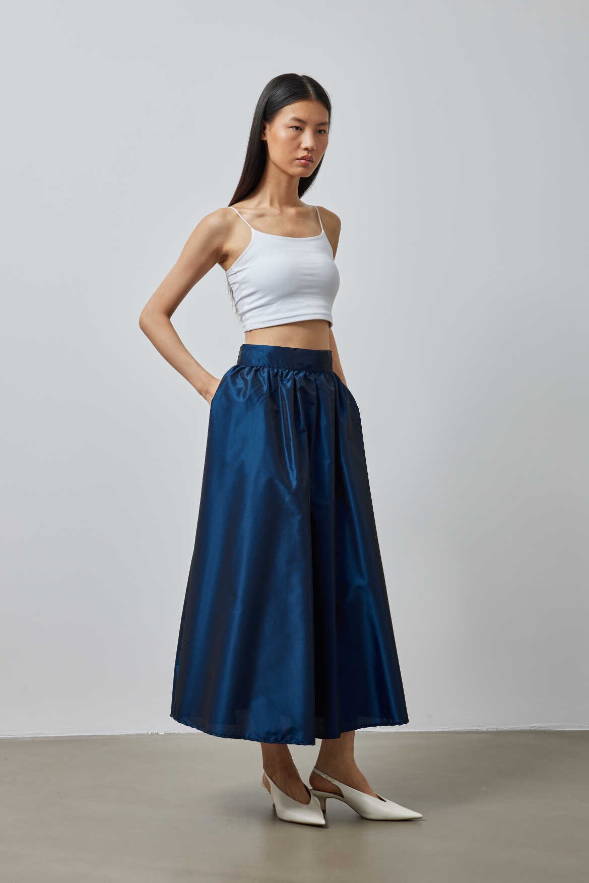 buzgulu-premium-tafta-etek-lacivert-6-8160.jpg