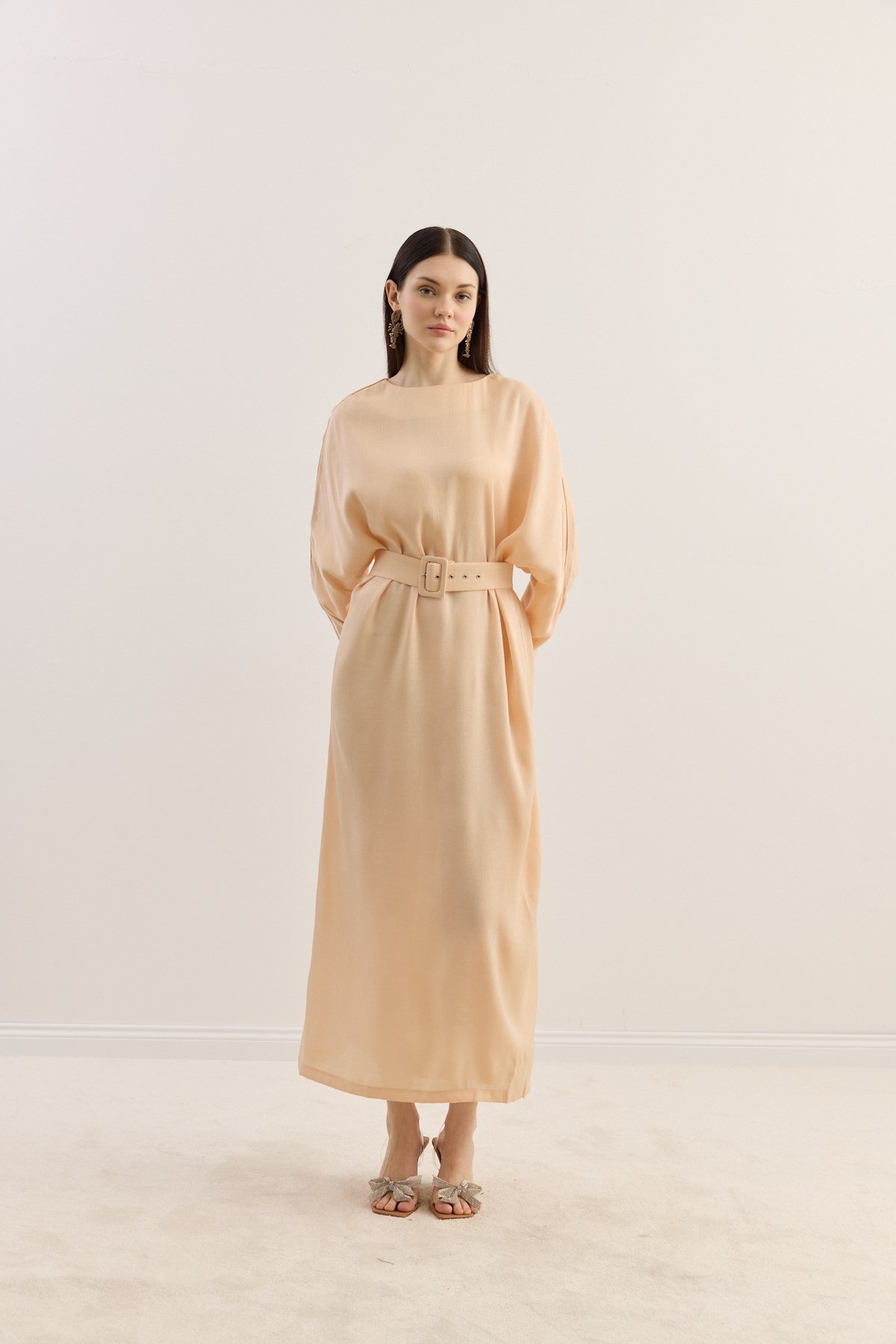 diana-kemerli-elbise-pudra--f74e9.jpg