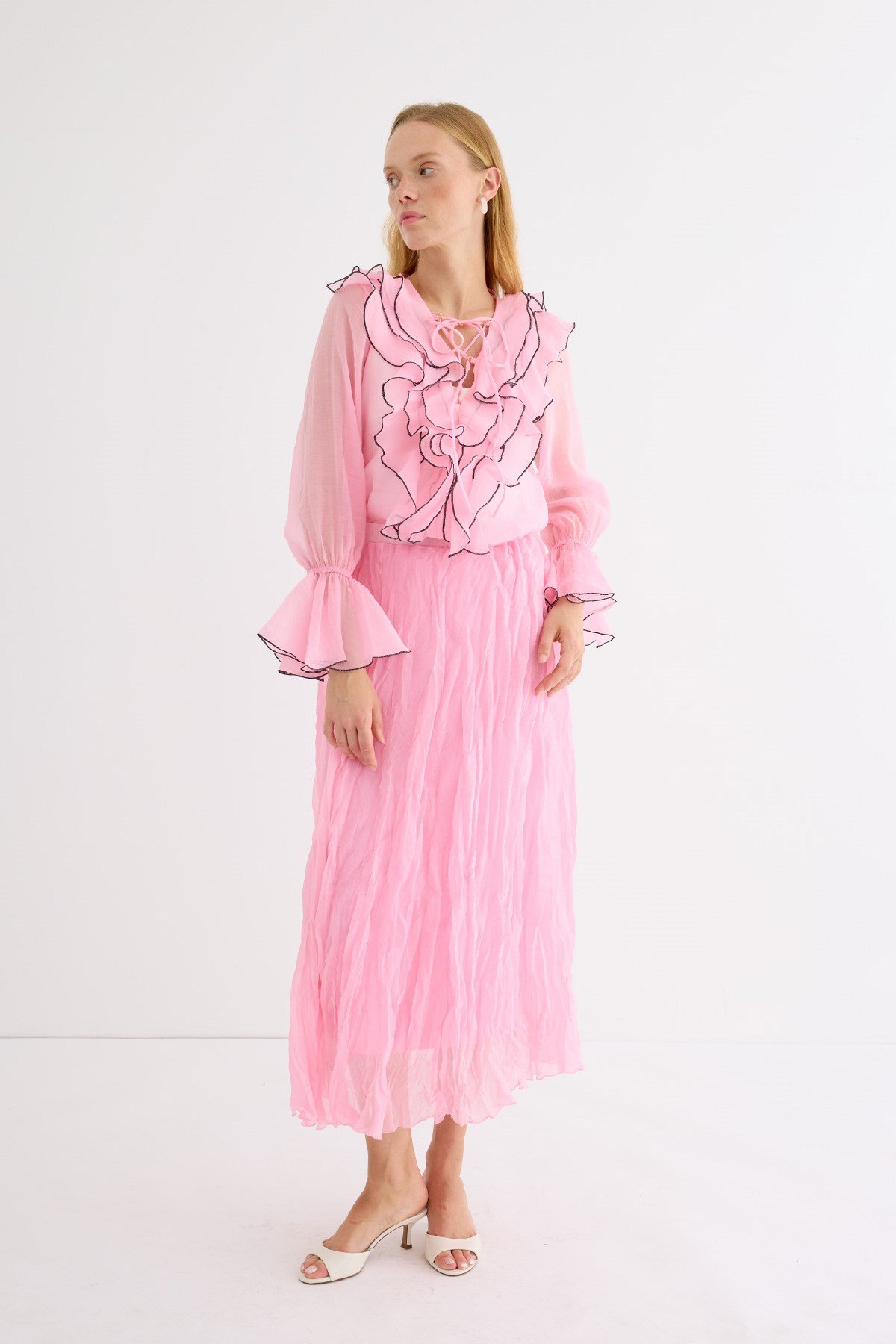 kontrast-dikisli-firfirli-bluz-soft-pe-d968fc.jpg