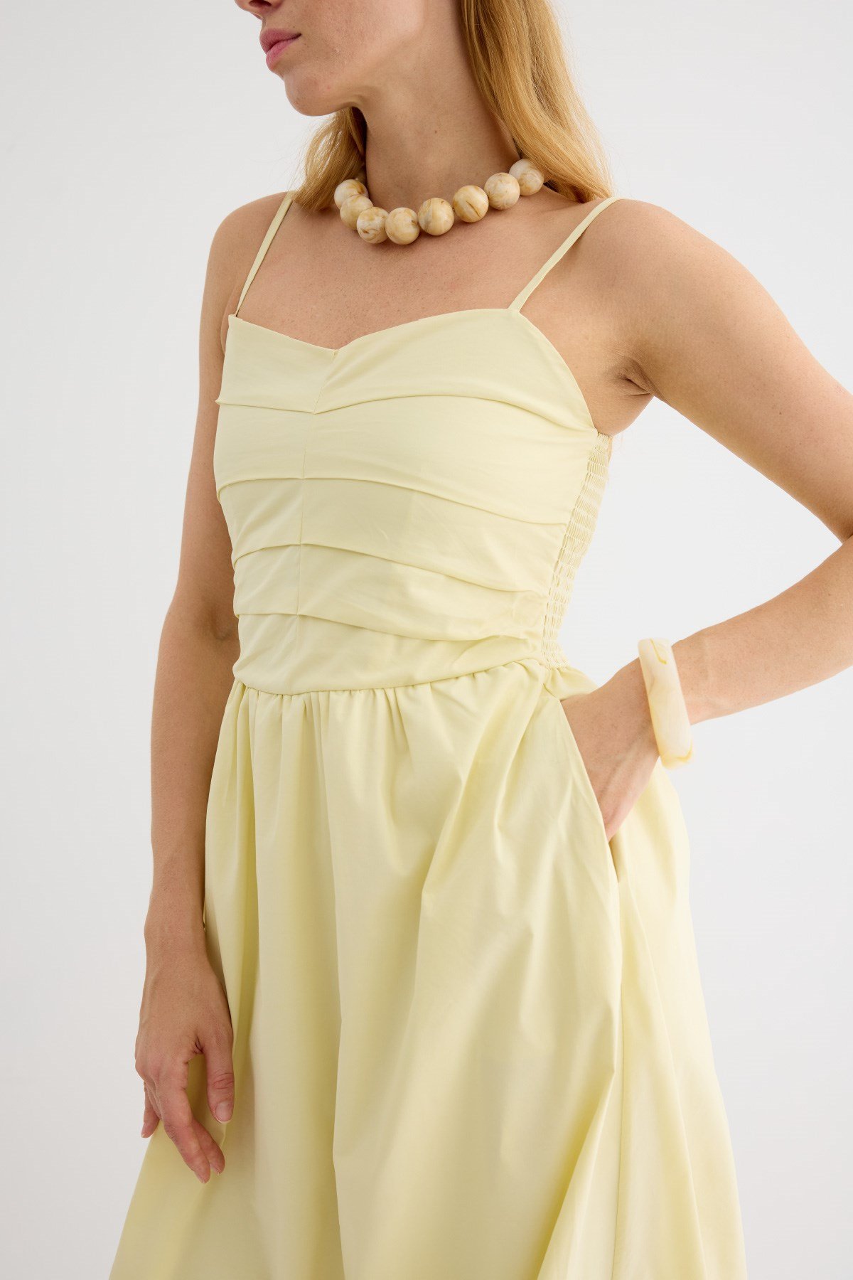 pileli-askili-elbise-soft-sari-5f54f7.jpg