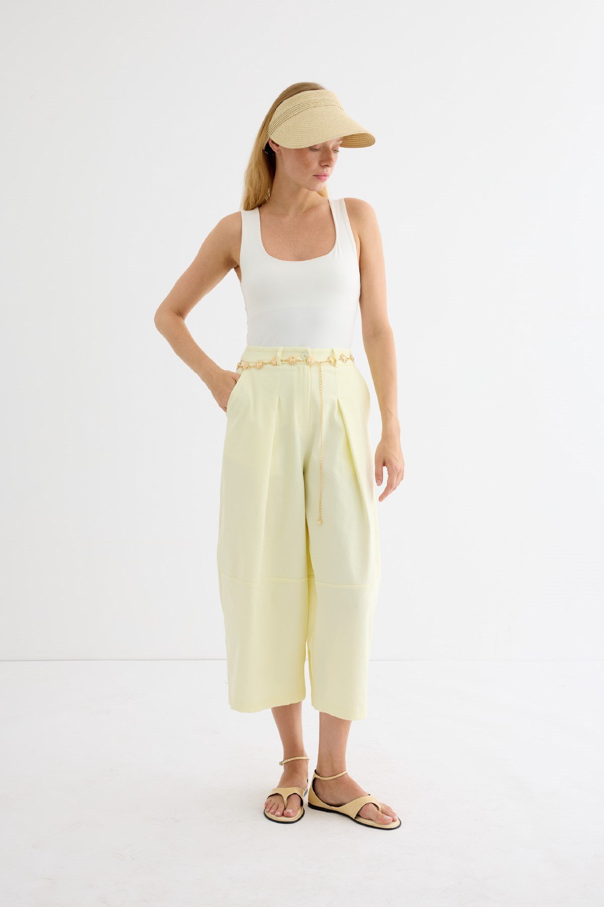 pileli-balon-pantolon-soft-sari-1e-8e4.jpg