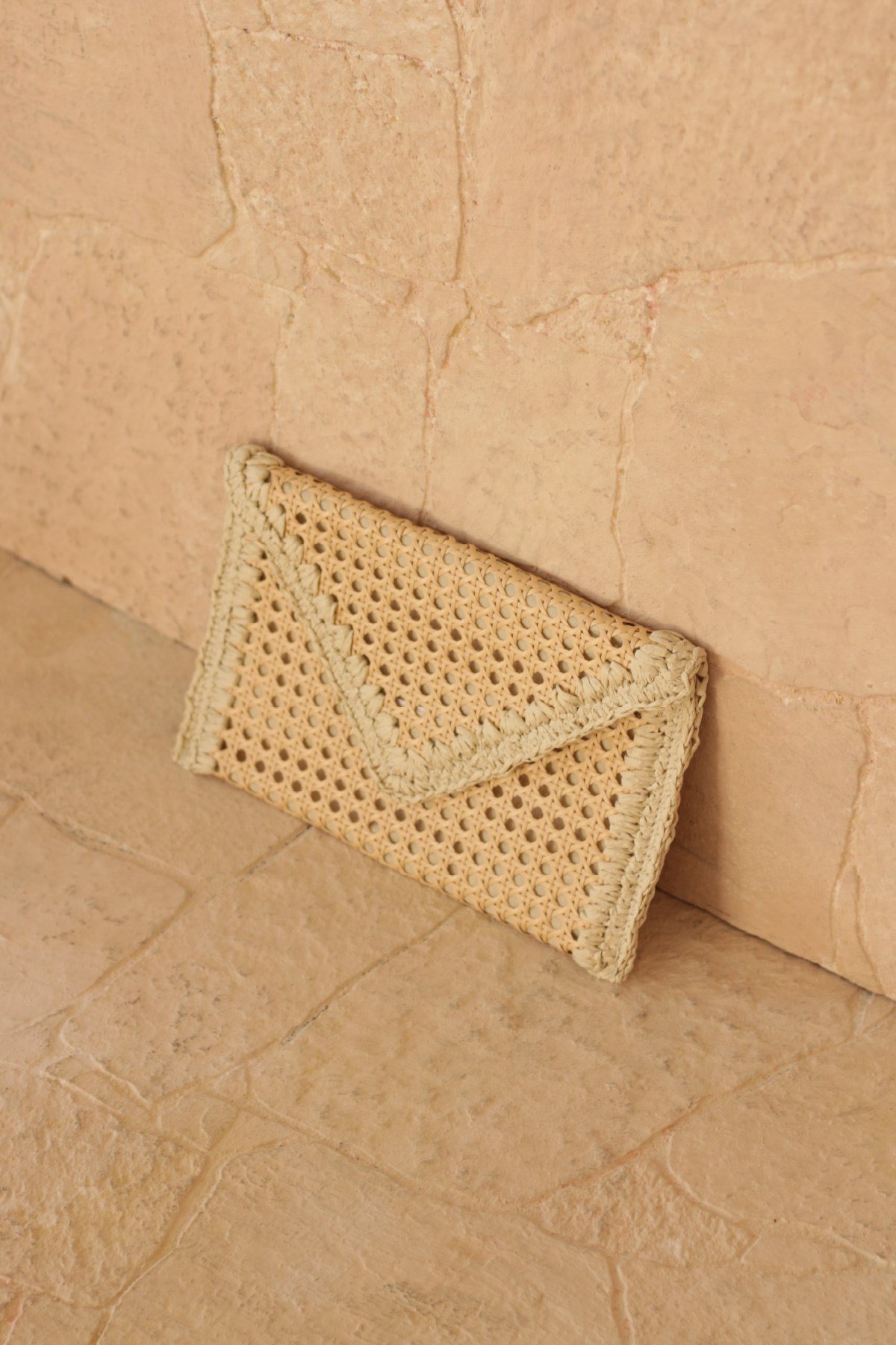 sole-hasir-clutch-canta-bej-b-4196.jpg