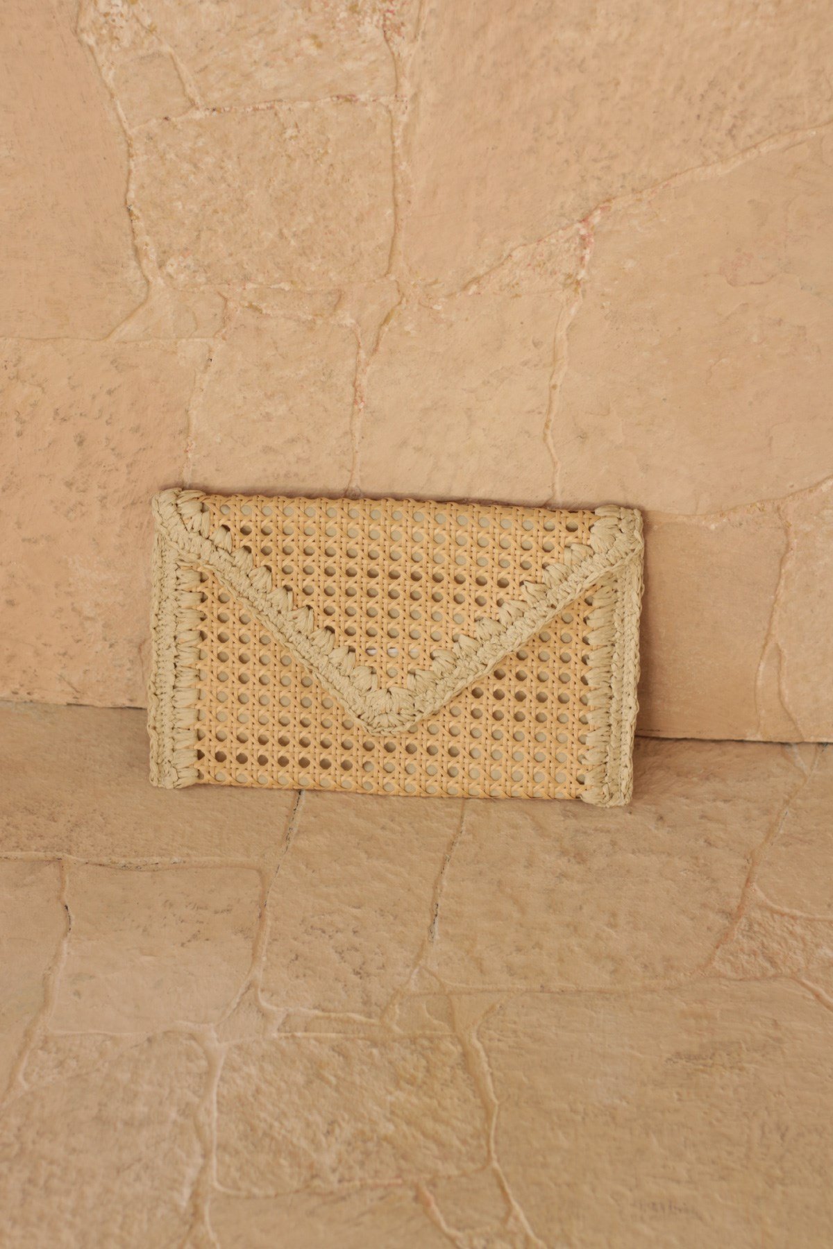 sole-hasir-clutch-canta-bej-e-3582.jpg
