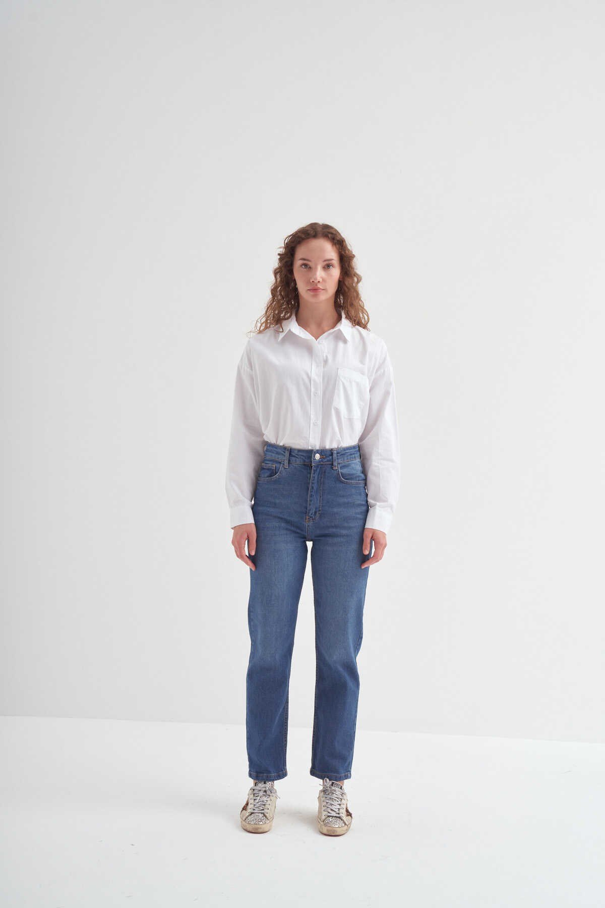 straight-fit-pantolon-mavi-2-8700.jpg