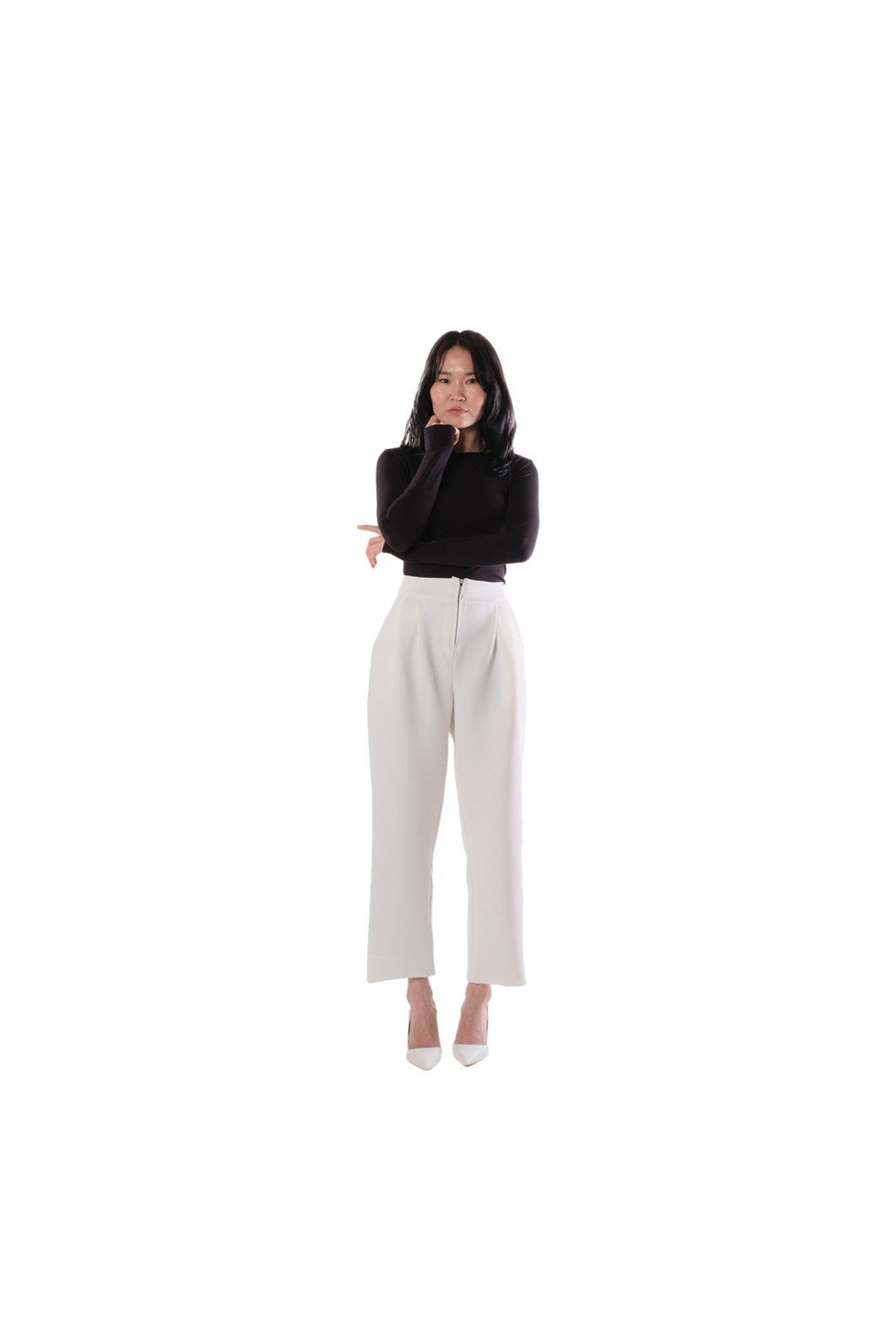 Pleated Carrot Pants
