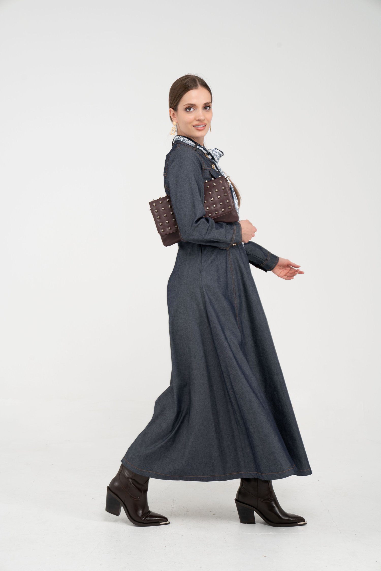 Kuşak Detaylı Denim Elbise K1733