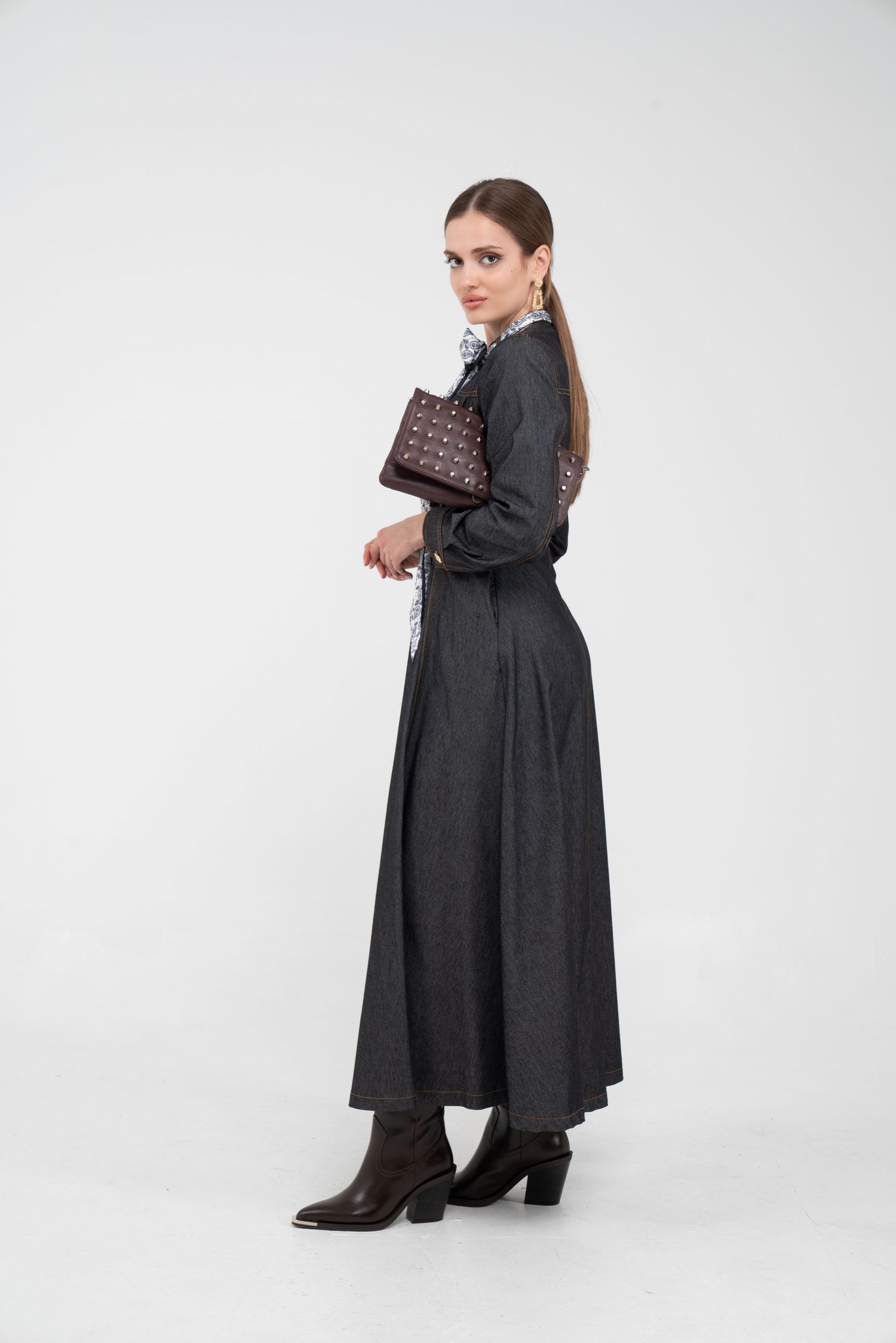 Kuşak Detaylı Denim Elbise K1733