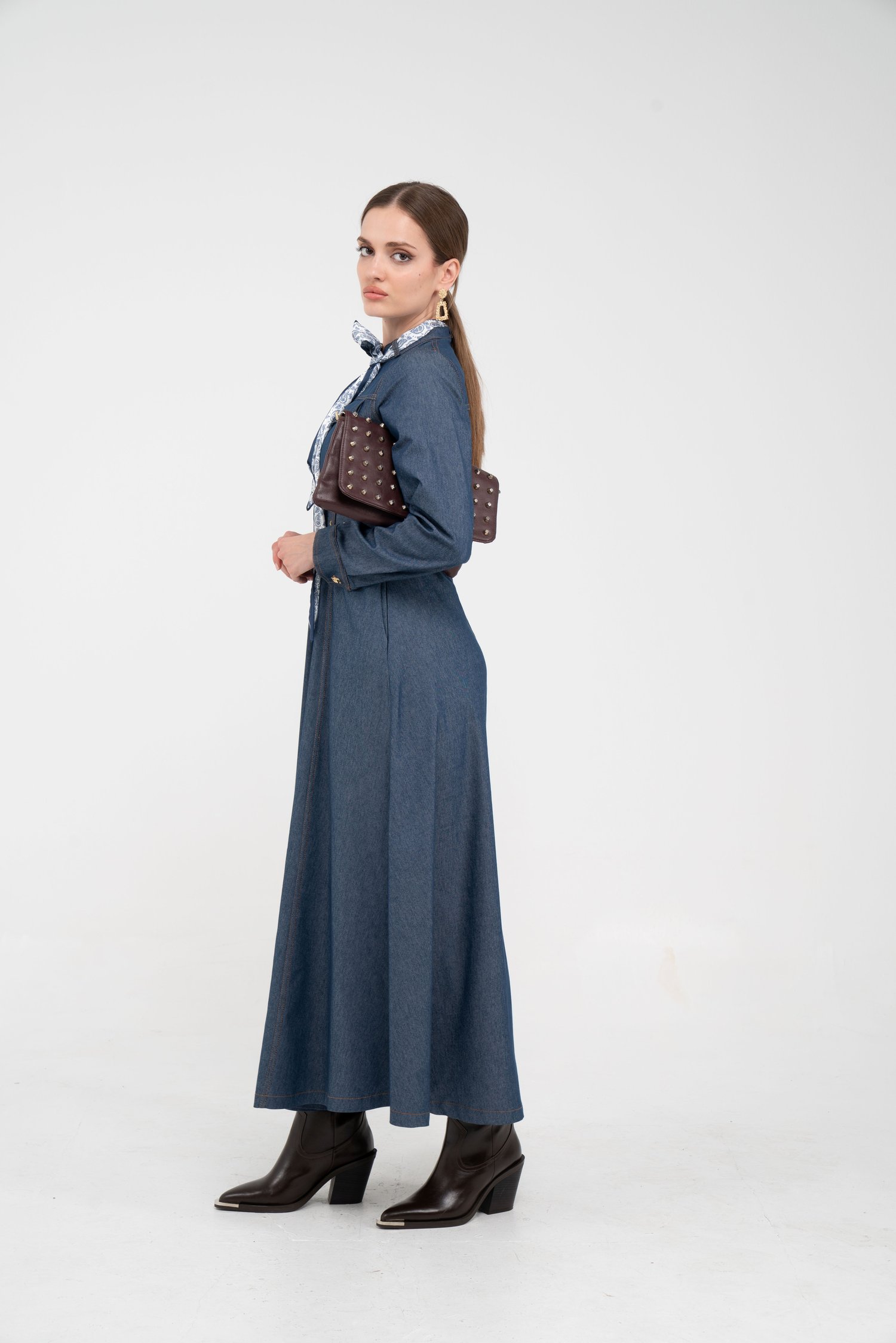 Kuşak Detaylı Denim Elbise K1733