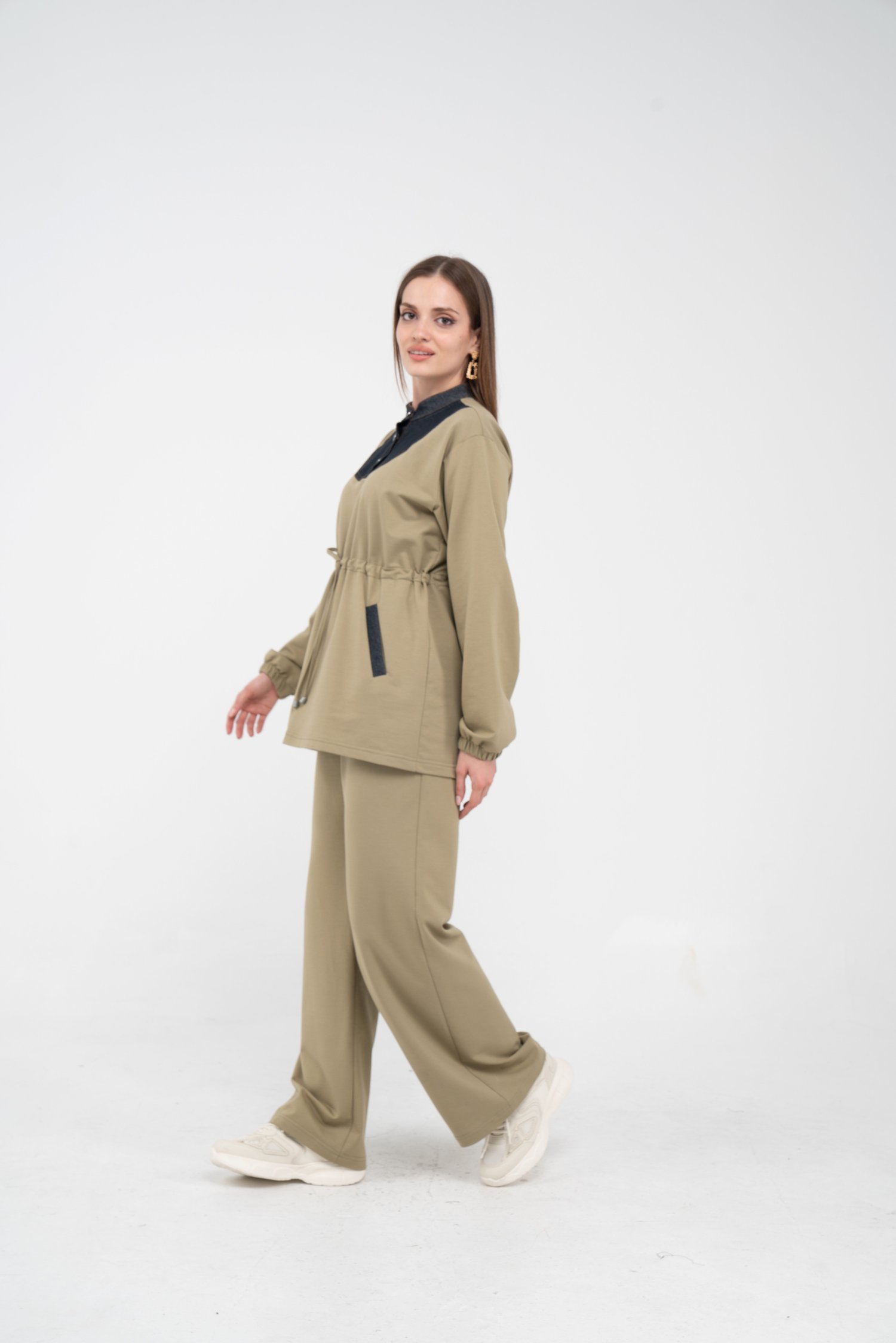 Yaka Detaylı Bel Büzgülü Kadın Takım K1719