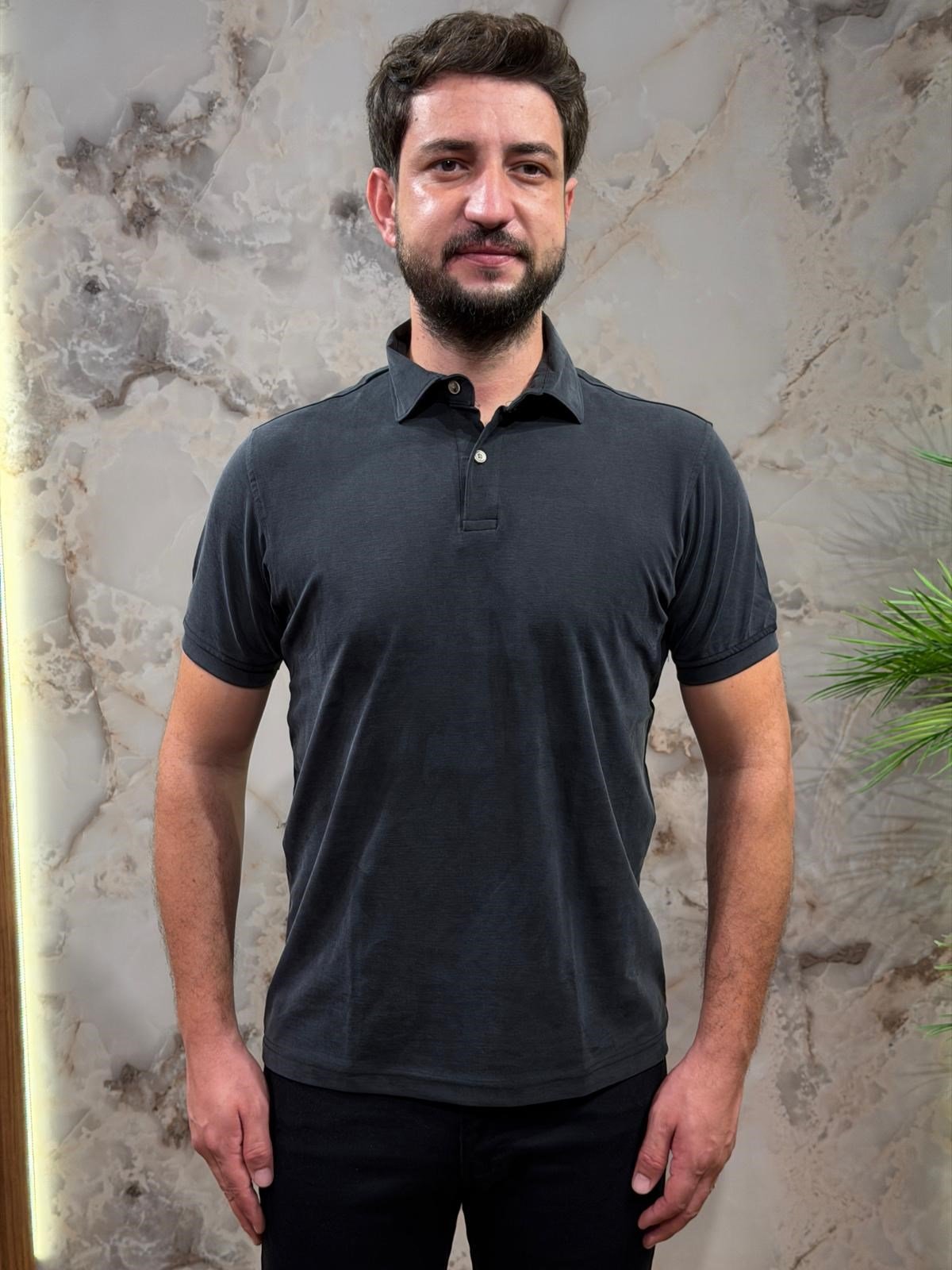ERKEK SİYAH SOLUK EFEKTLİ POLO YAKA TİŞÖRT 