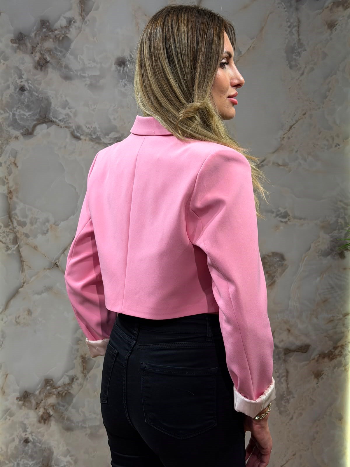 KADIN PEMBE BAĞLAMALI KISA BLAZER CEKET KRUVAZE YAKA 